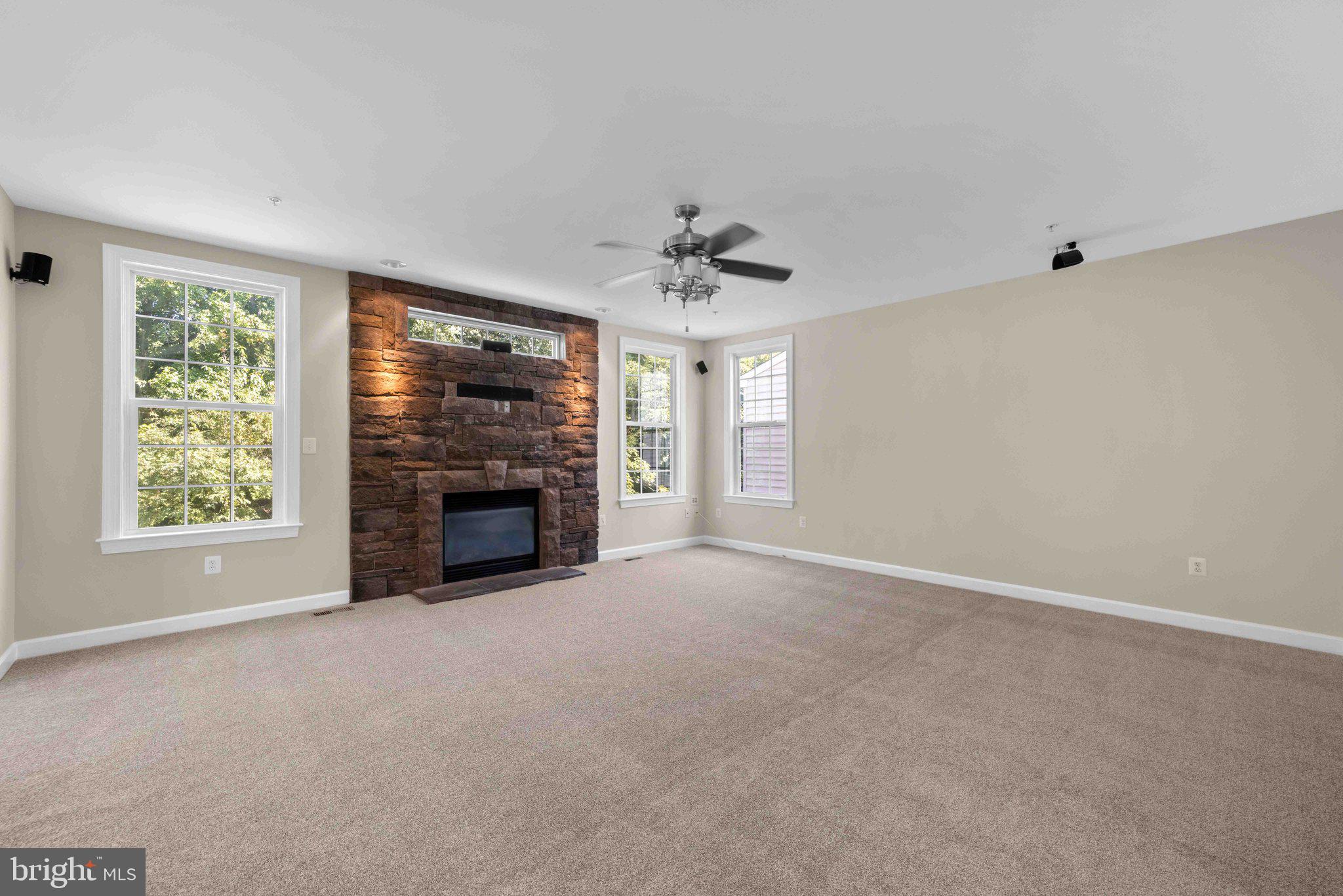 OAK CREEK CLUB GOLF COURSE - Residential