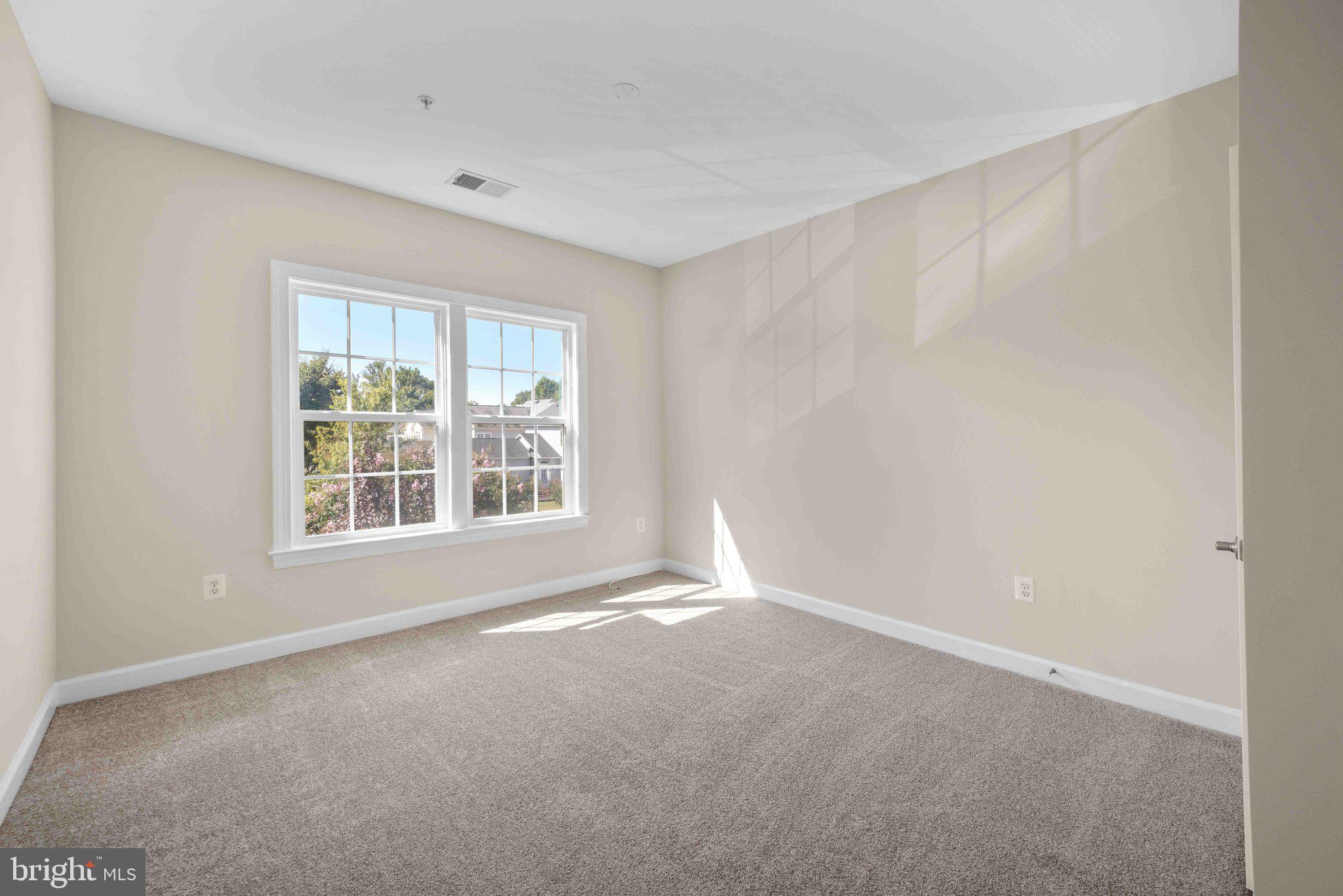 OAK CREEK CLUB GOLF COURSE - Residential