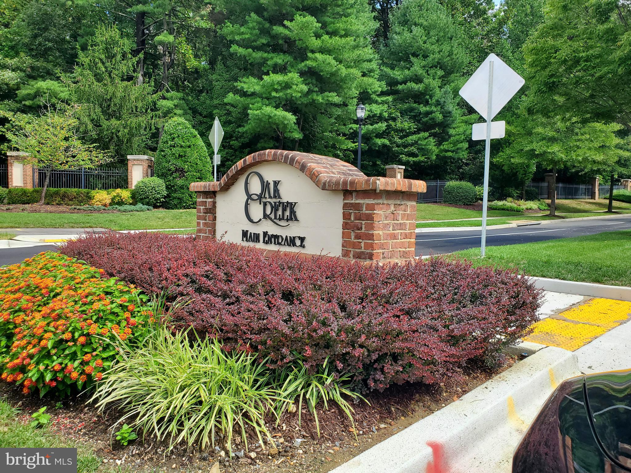 OAK CREEK CLUB GOLF COURSE - Residential
