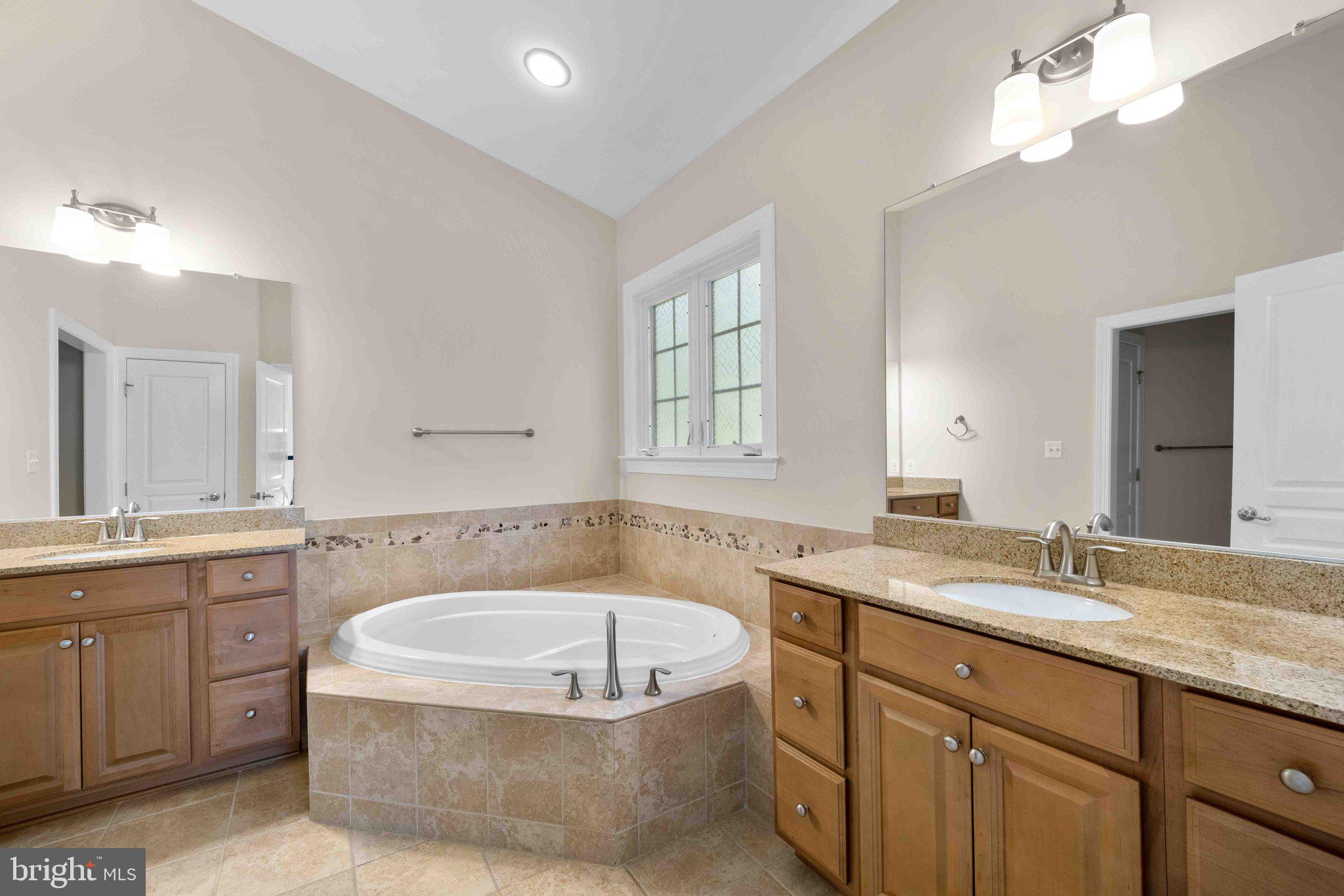 OAK CREEK CLUB GOLF COURSE - Residential