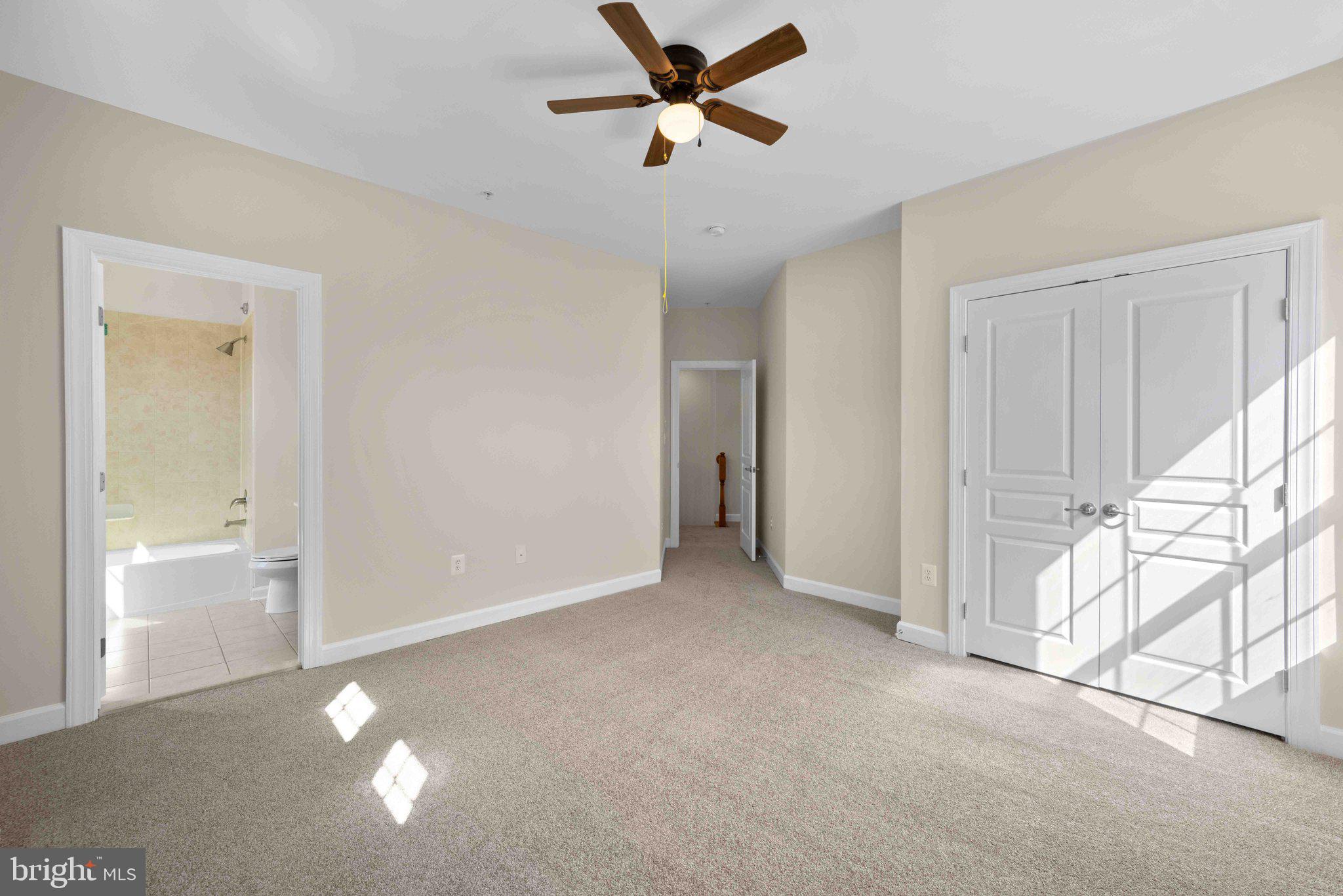 OAK CREEK CLUB GOLF COURSE - Residential