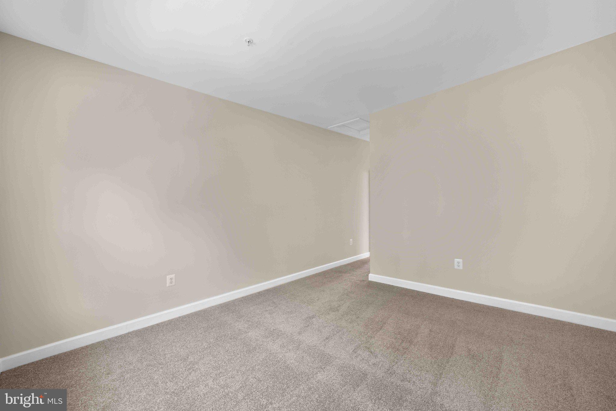 OAK CREEK CLUB GOLF COURSE - Residential