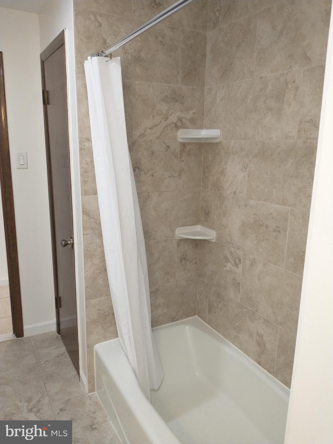 NEWBOLD - Residential Lease