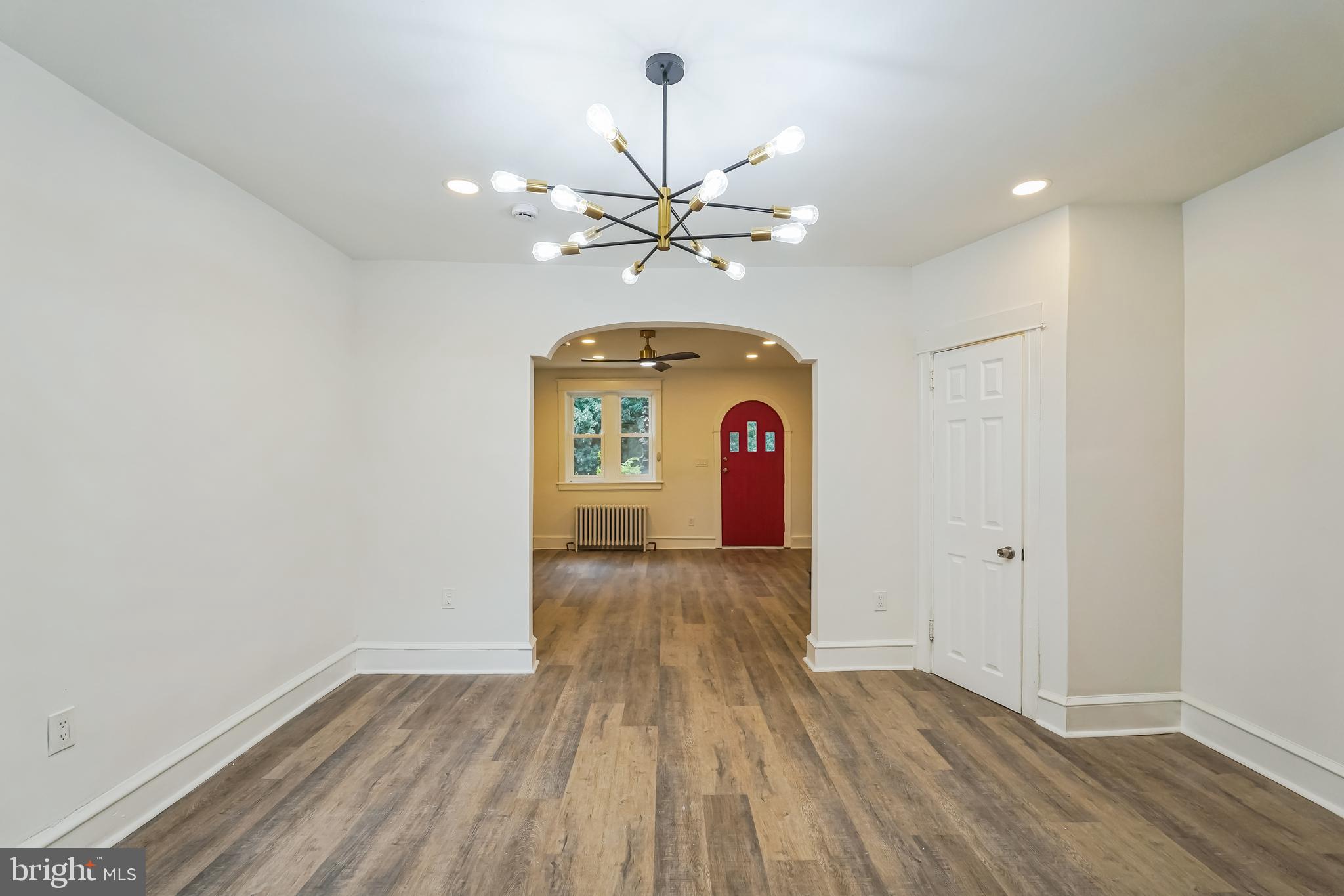 GERMANTOWN (EAST) - Residential