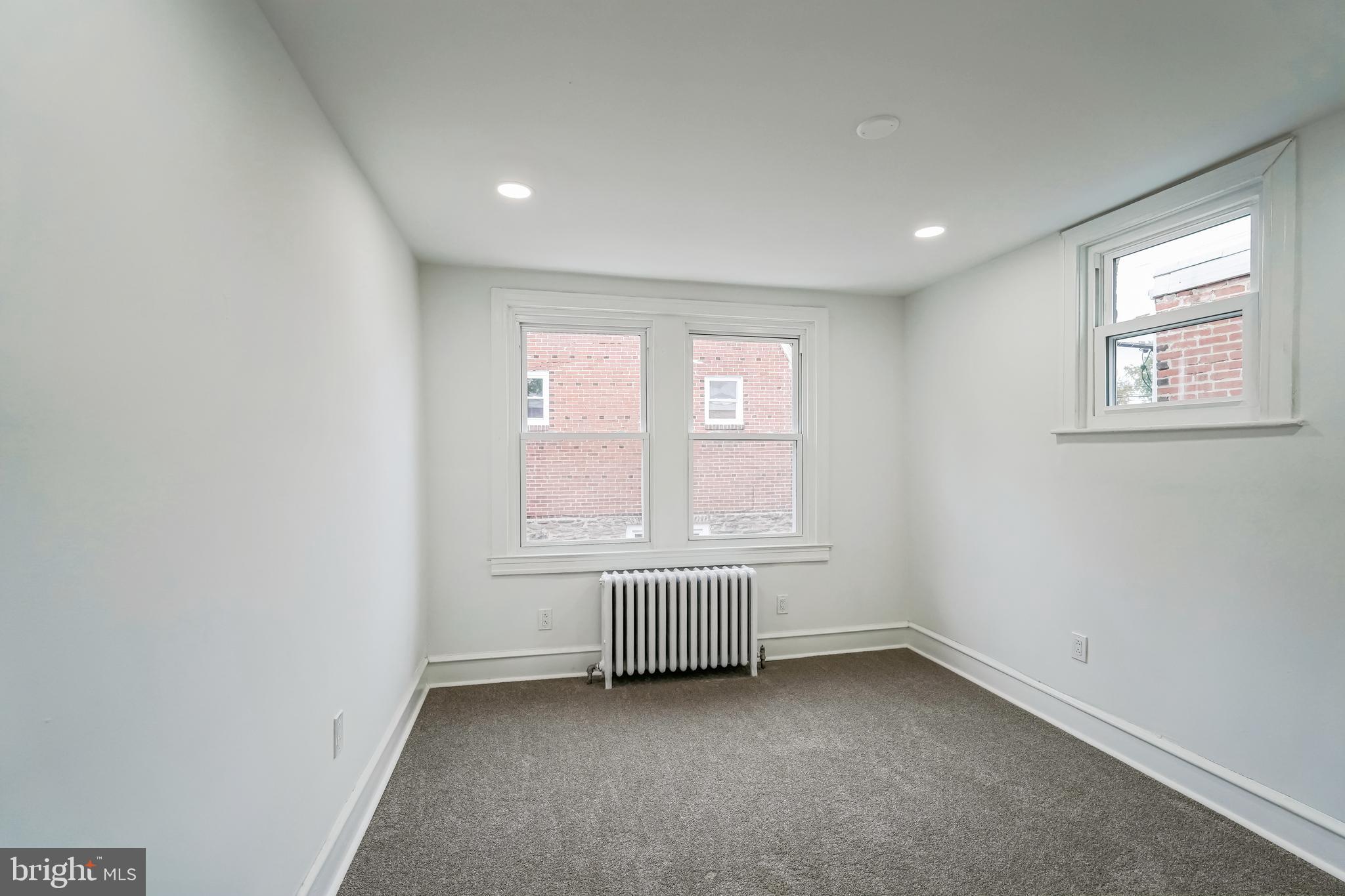 GERMANTOWN (EAST) - Residential