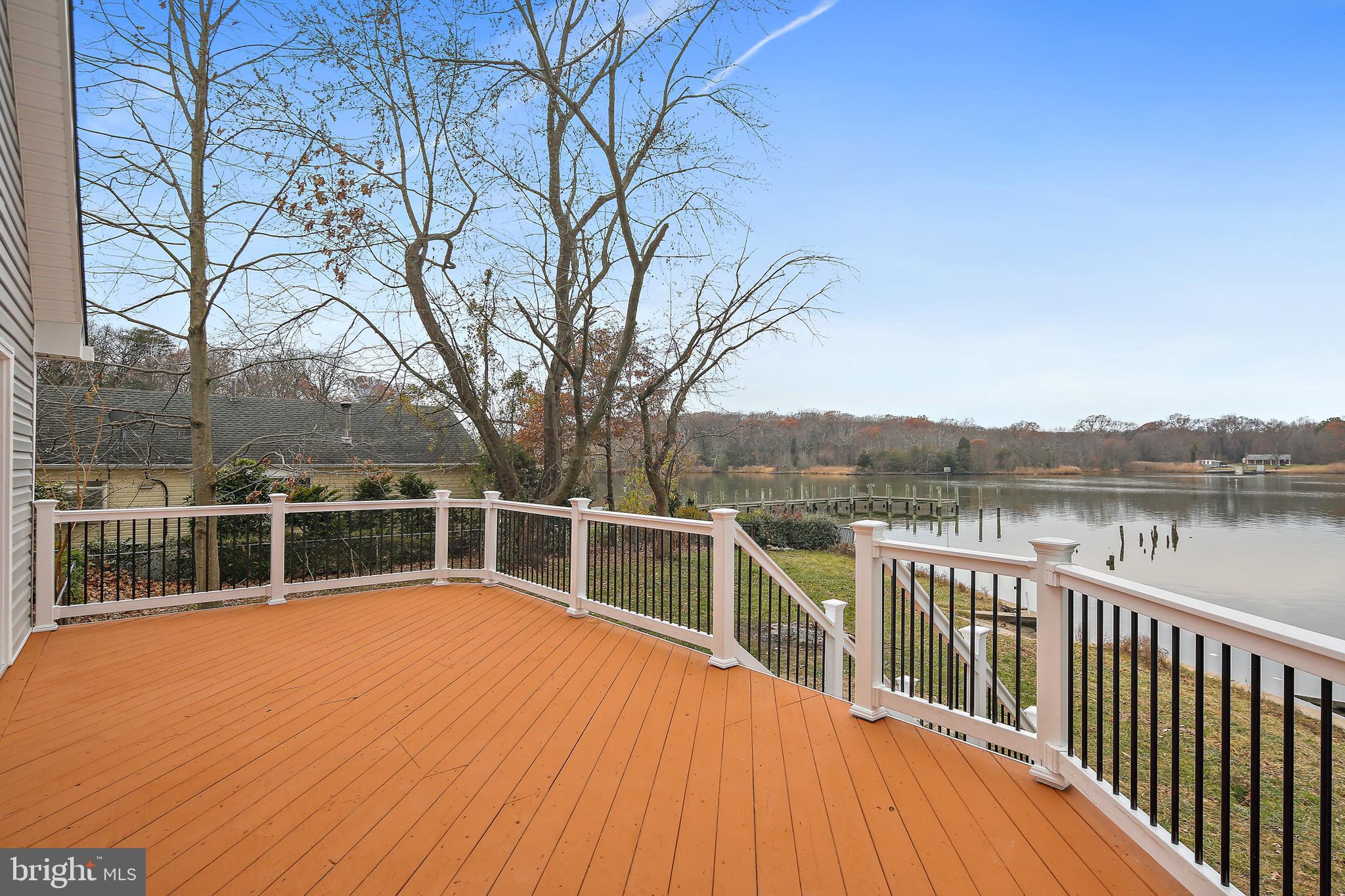 BARRISON POINT - Residential