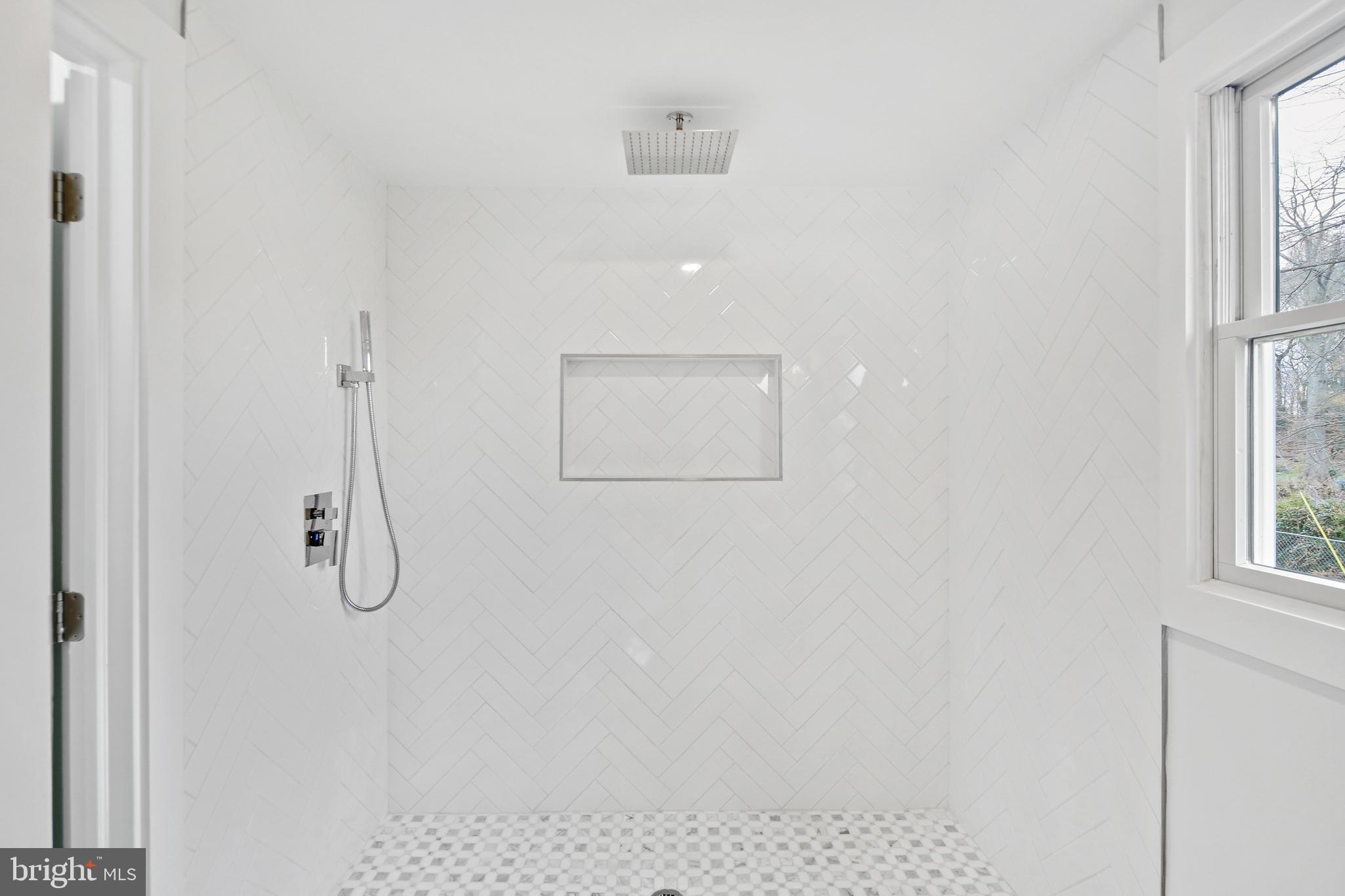 BARRISON POINT - Residential