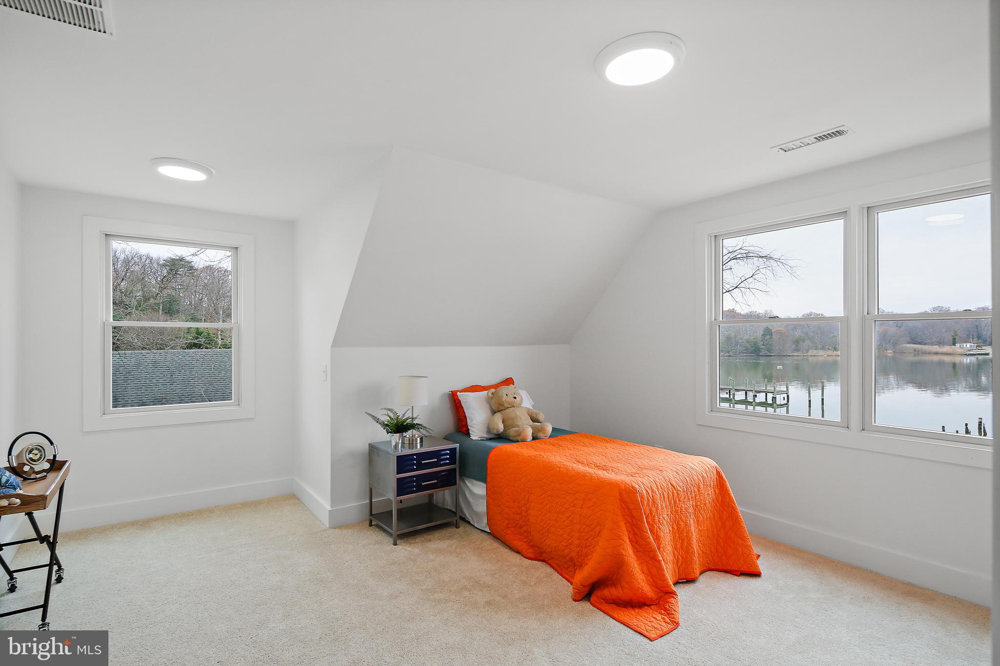 BARRISON POINT - Residential