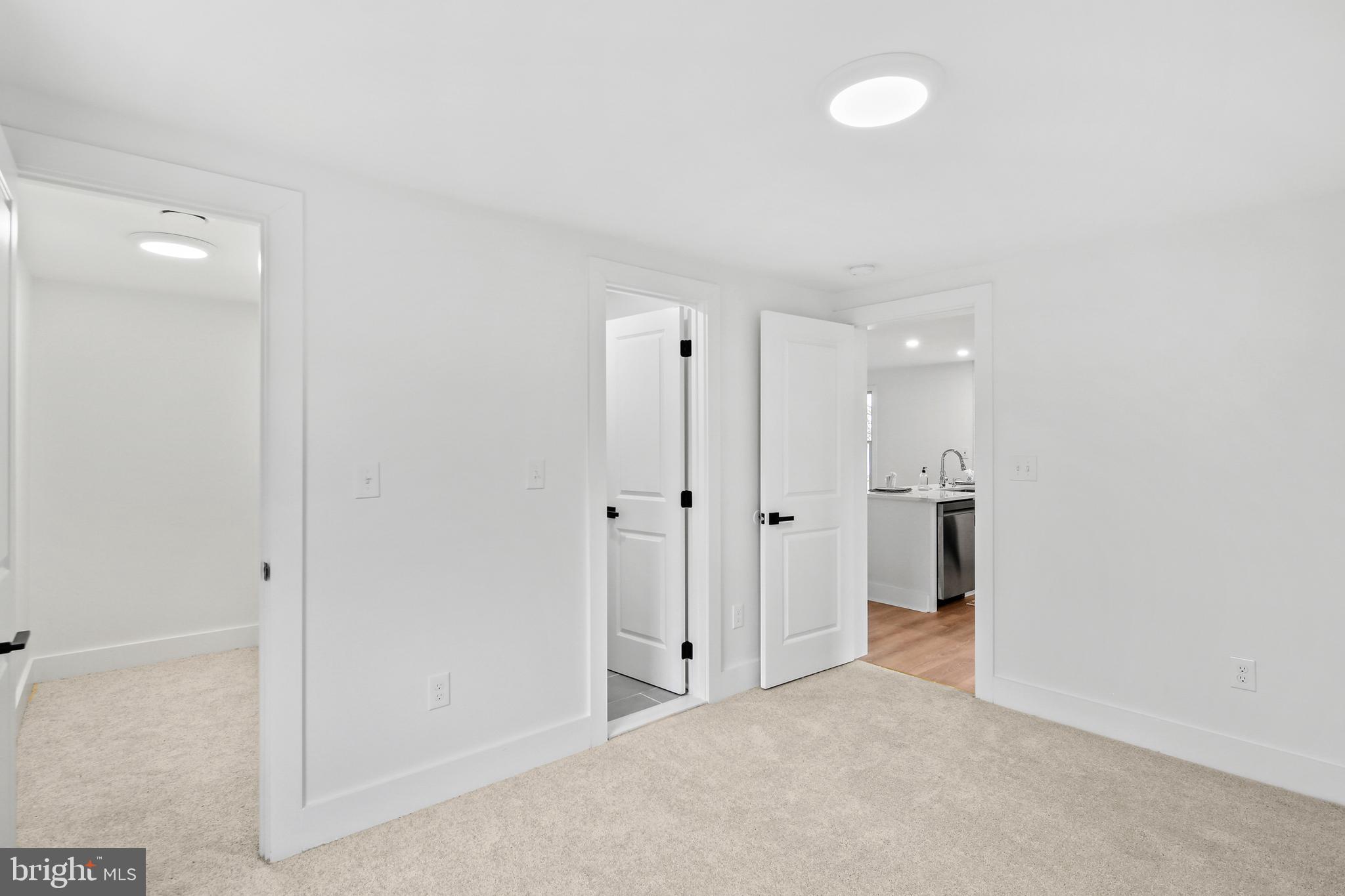 BARRISON POINT - Residential