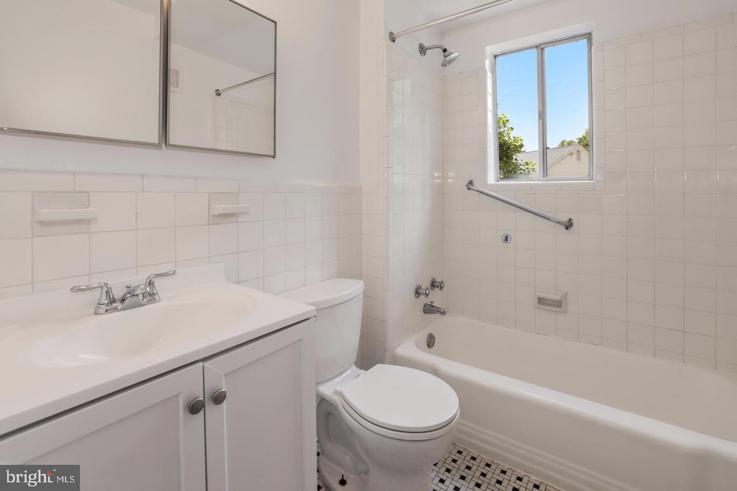 SUMNER - Residential