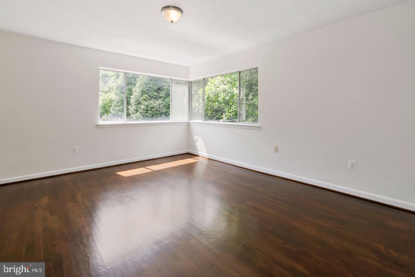 SUMNER - Residential