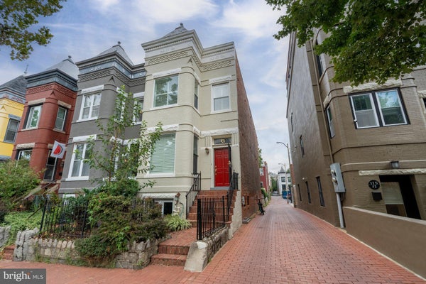 13 S ST NW, WASHINGTON, DC 20001 - Image 65c755df2a3fda68d6eb17bf4df3537f/1582962023