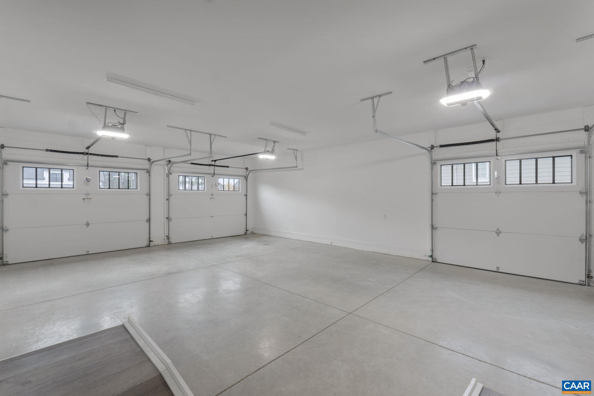 SPRING CREEK - Residential