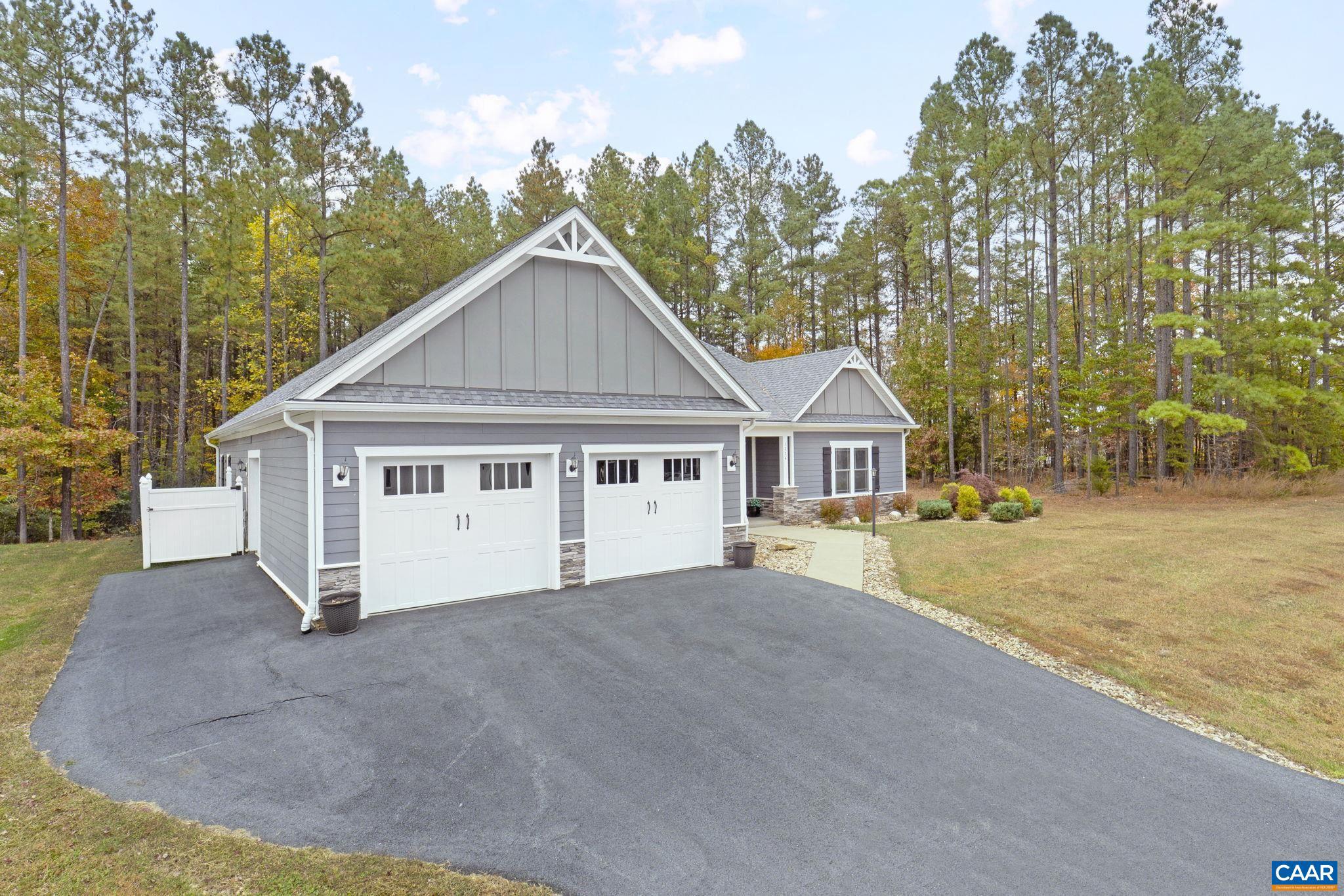 SPRING CREEK - Residential