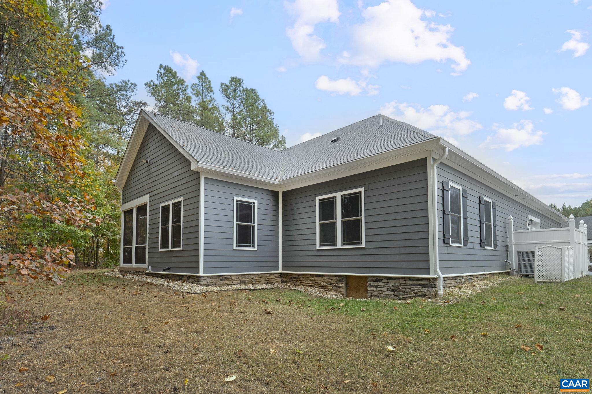 1274 BEAR ISLAND PKWY