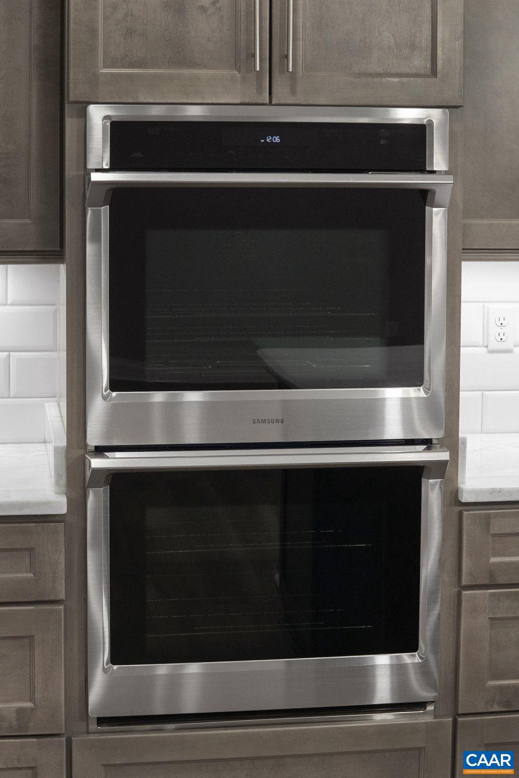 SPRING CREEK - Residential