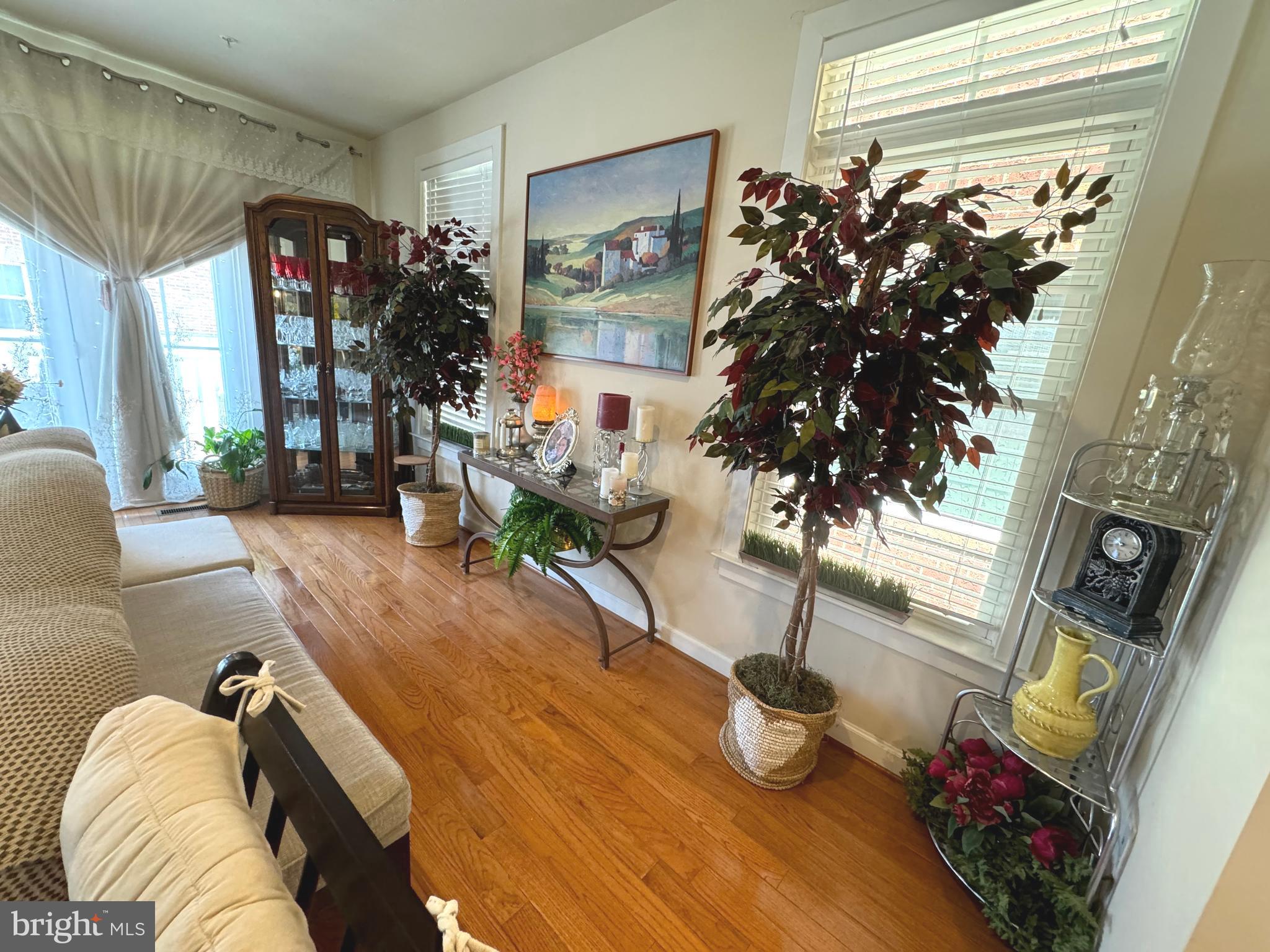 WATKINS MILL TOWN CENTER - Residential Lease