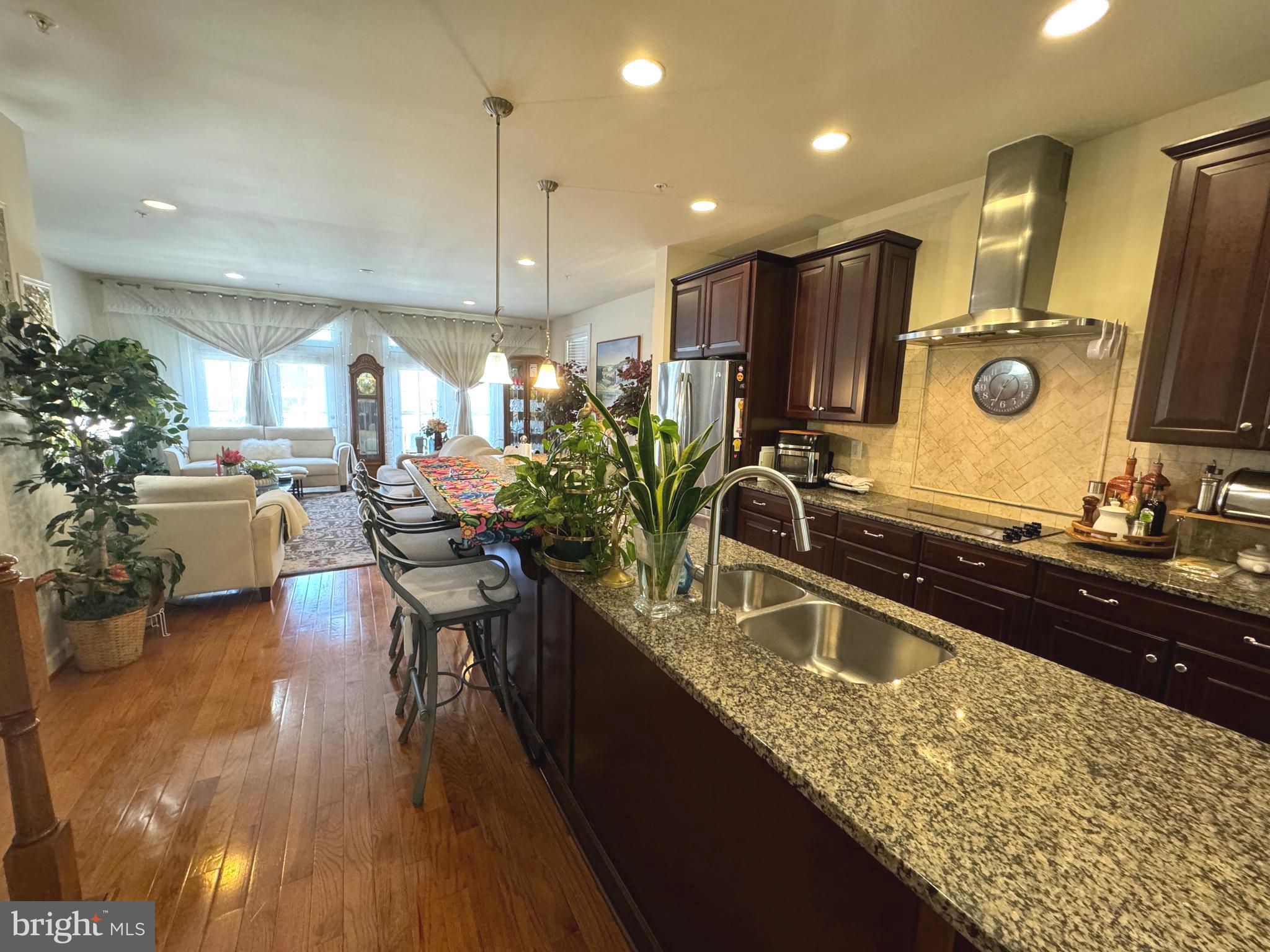 WATKINS MILL TOWN CENTER - Residential Lease