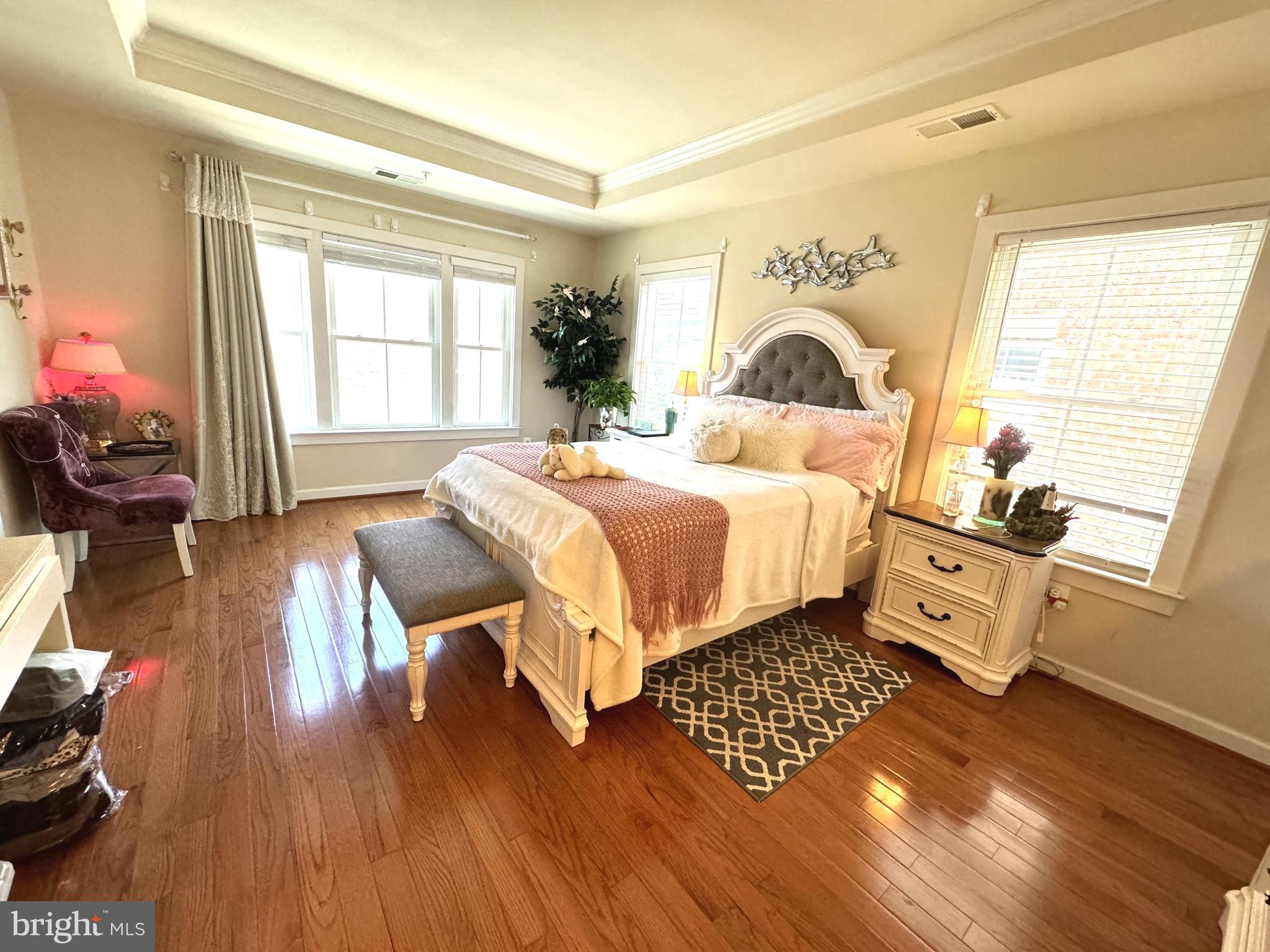 WATKINS MILL TOWN CENTER - Residential Lease