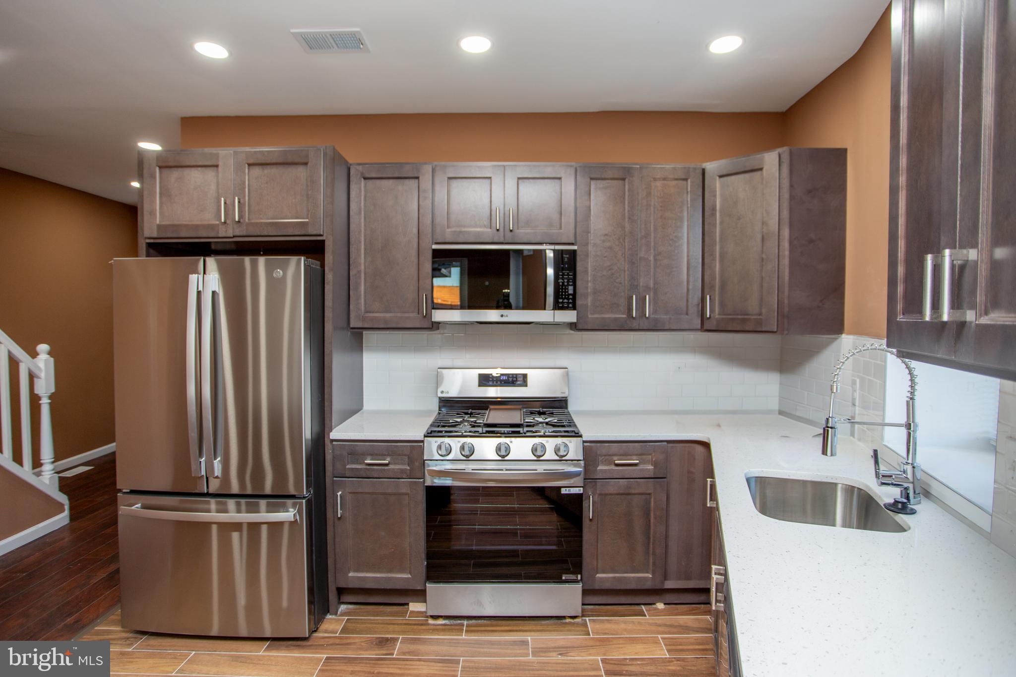 1747 N WILTON STREET