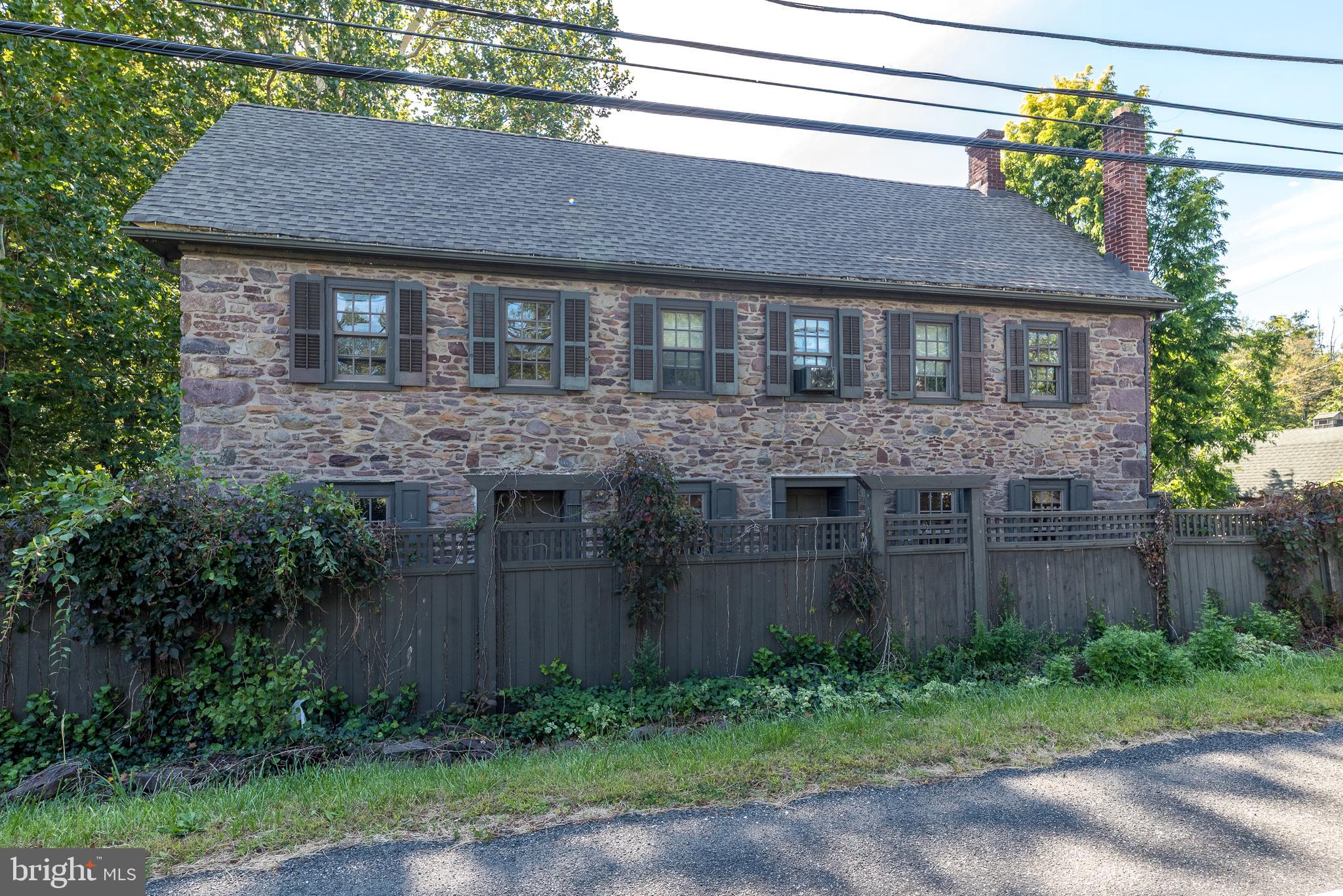 9022 EASTON ROAD