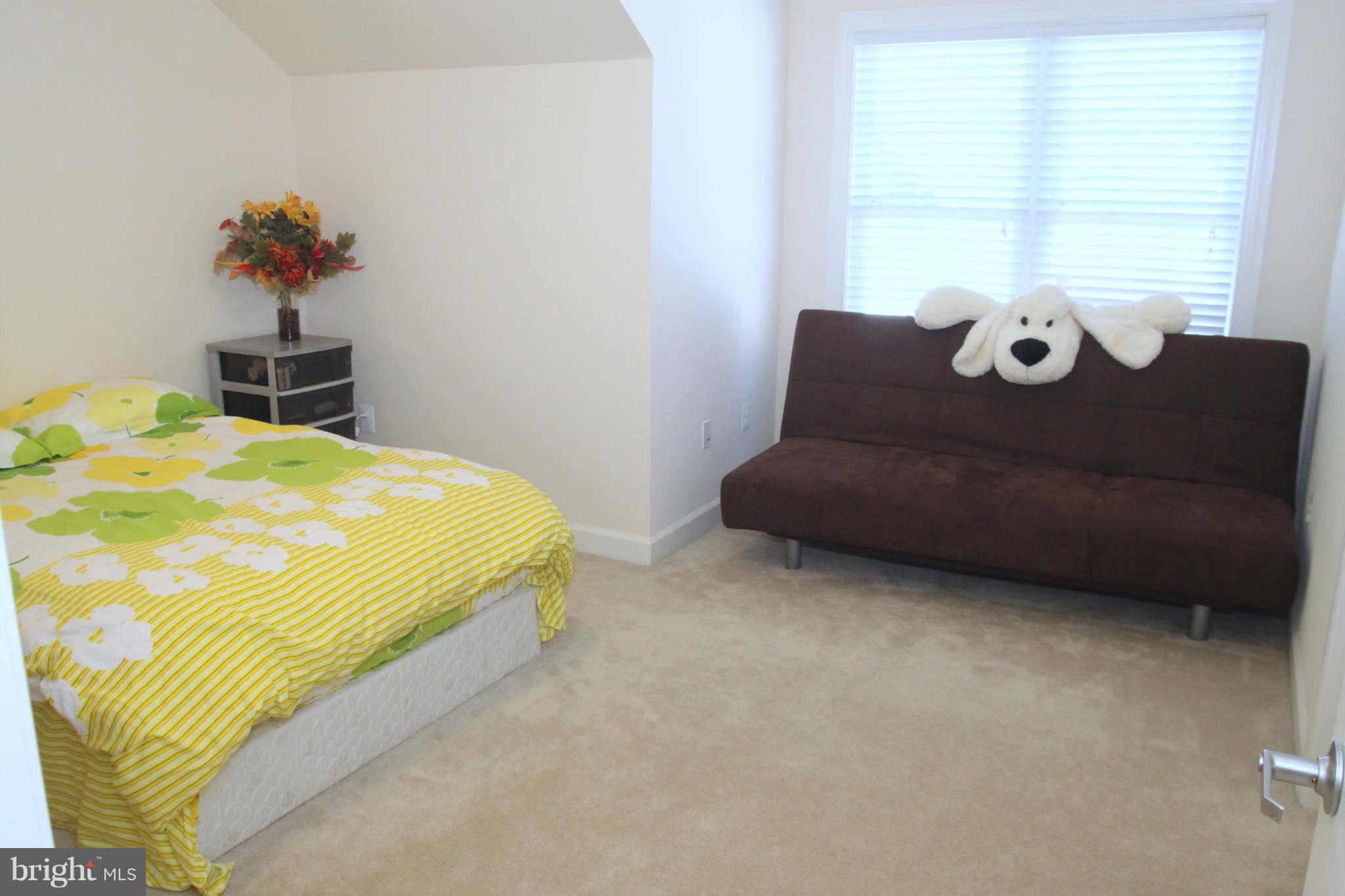 HIDDEN CREEK - Residential Lease