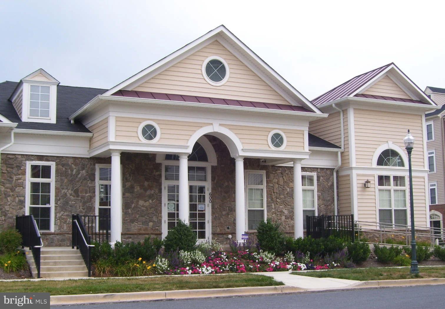 HIDDEN CREEK - Residential Lease