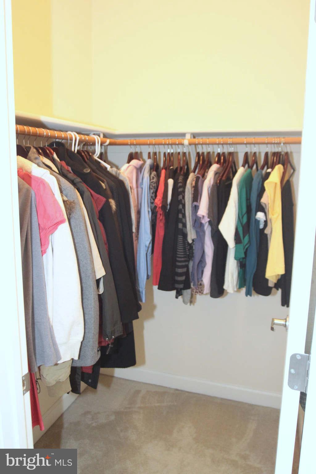 HIDDEN CREEK - Residential Lease