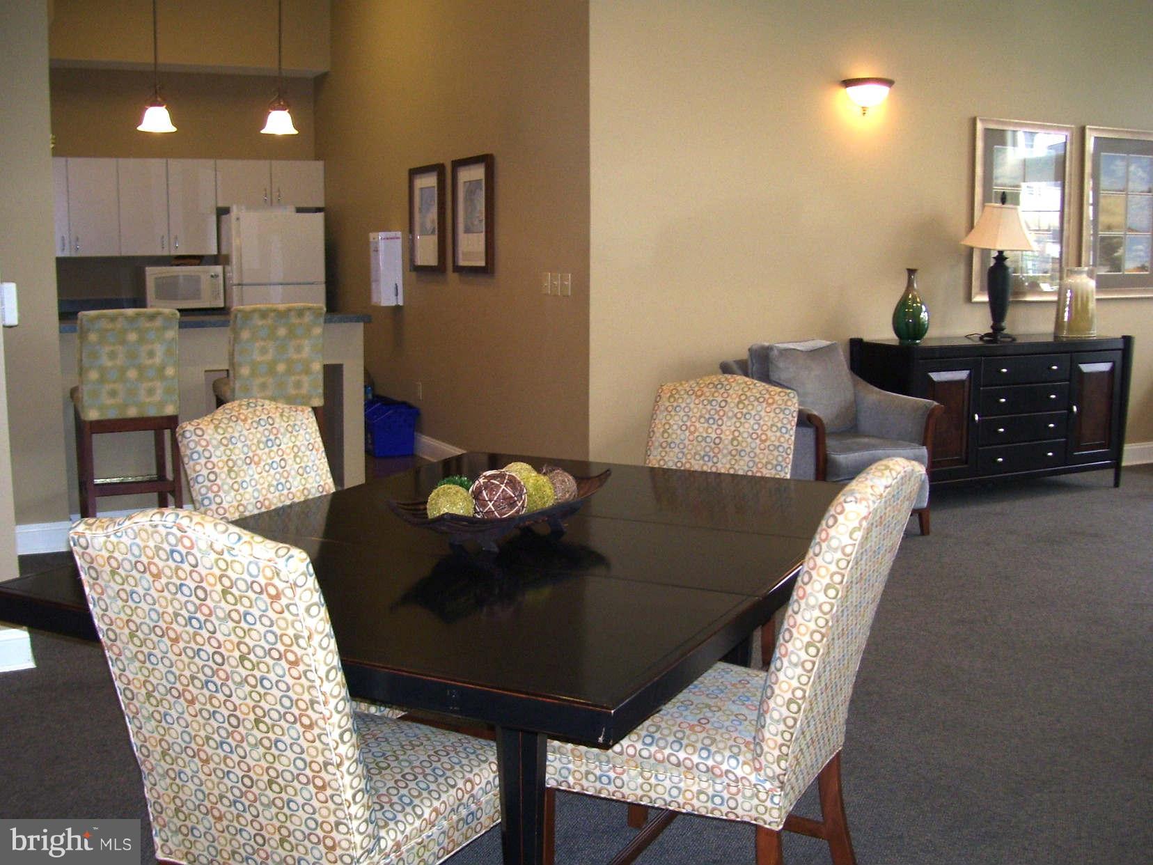 HIDDEN CREEK - Residential Lease