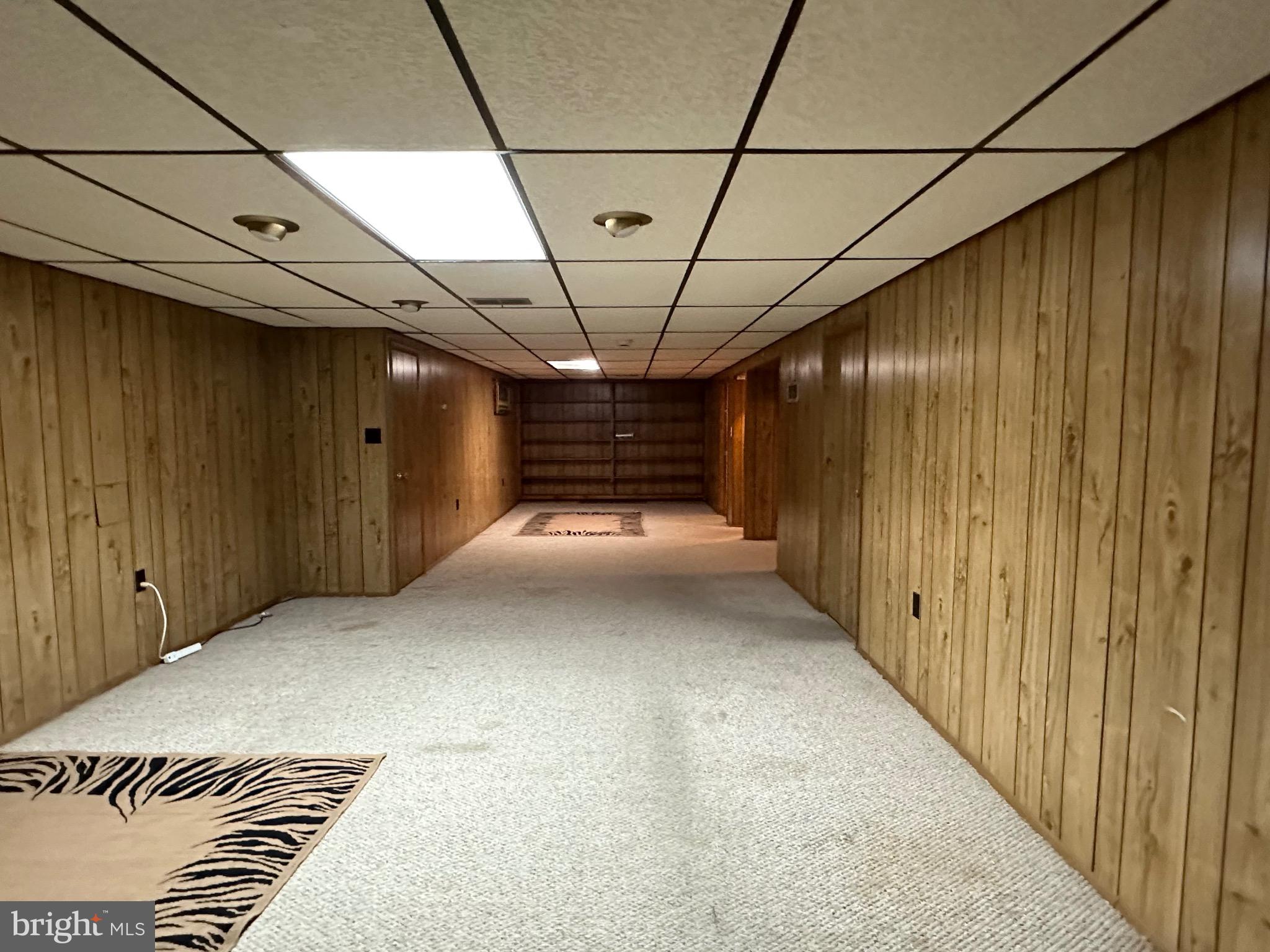 GREENVIEW MANOR - Residential Lease