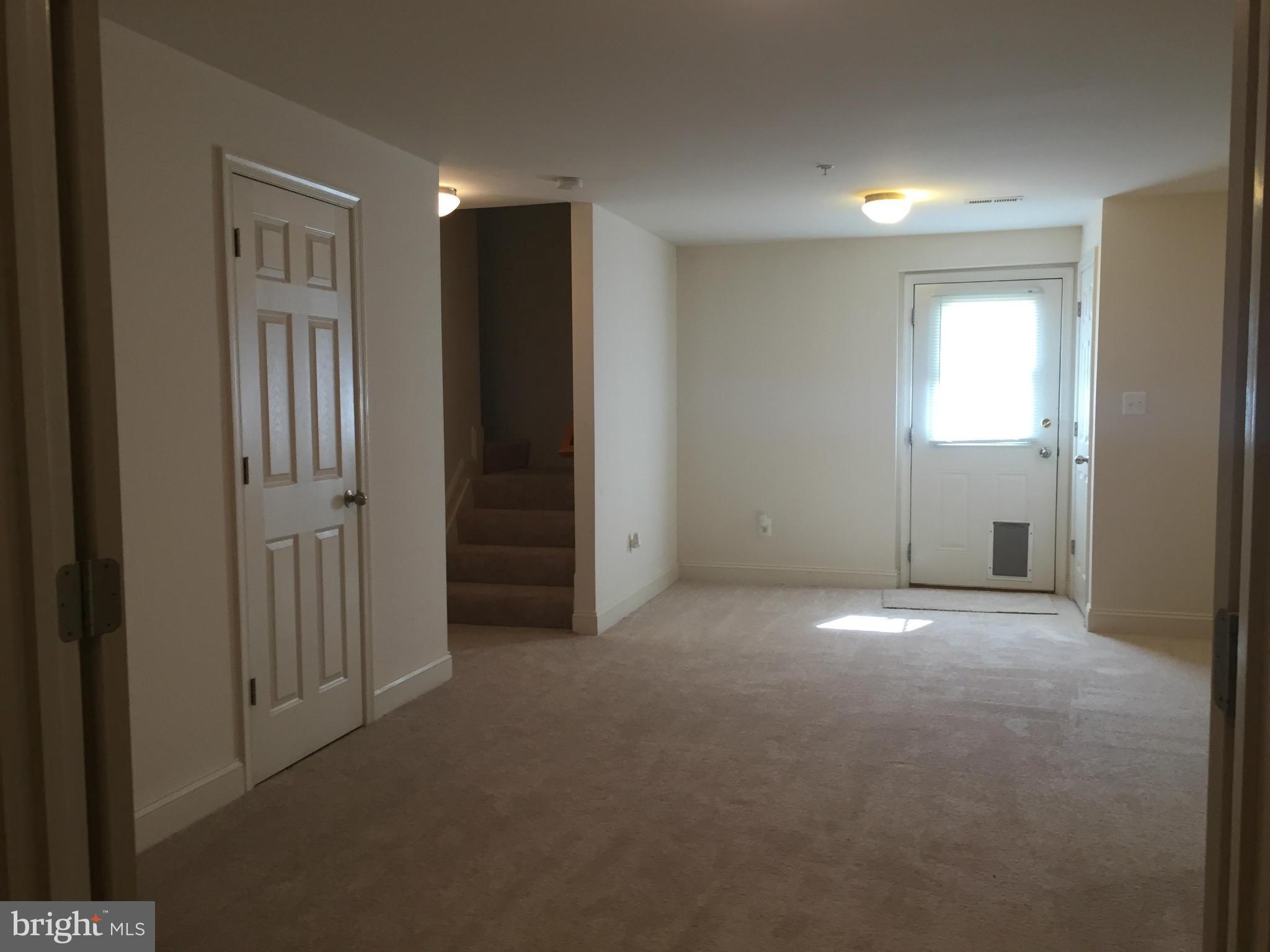 WILLOWGATE - Residential Lease