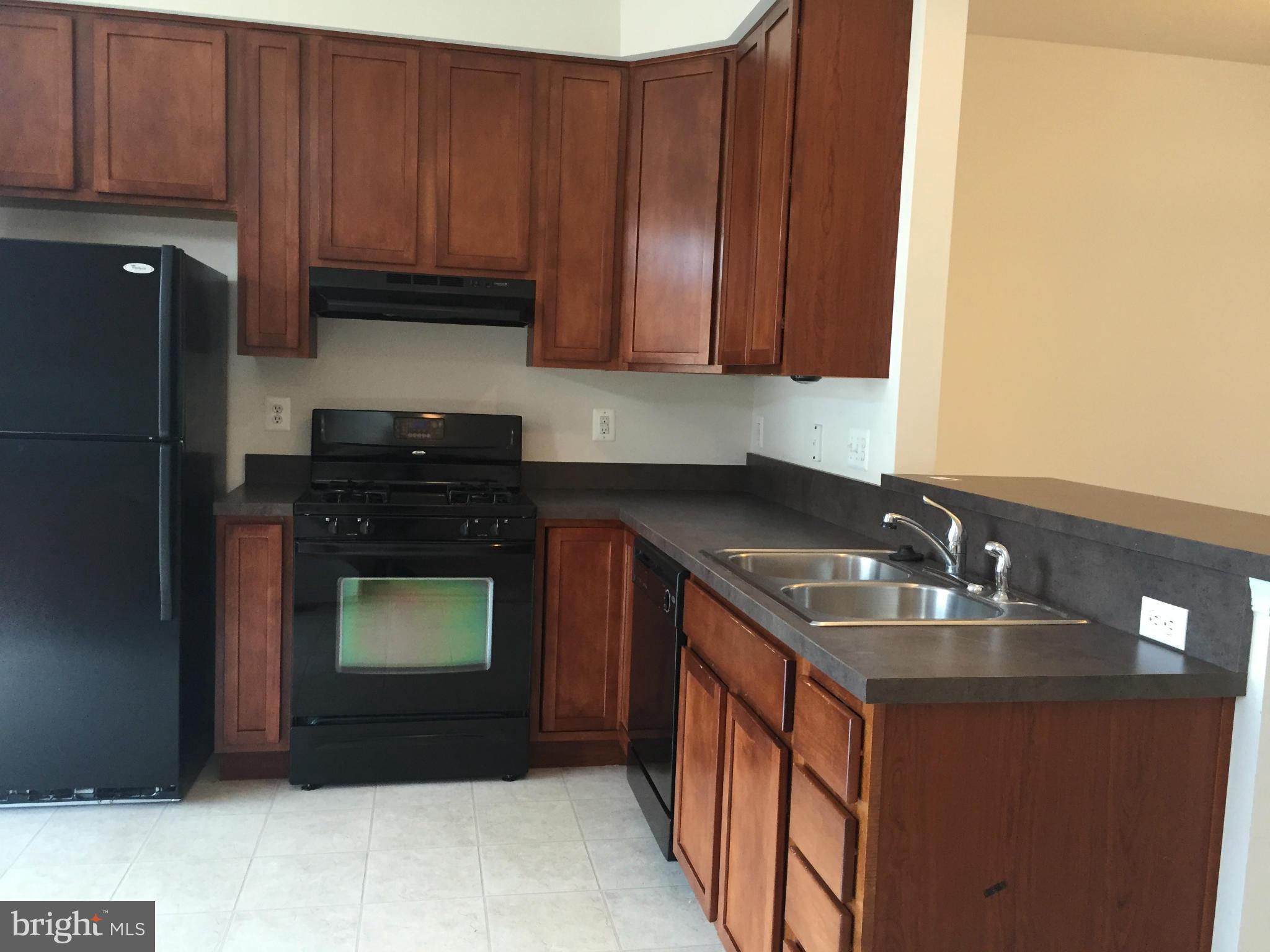 WILLOWGATE - Residential Lease