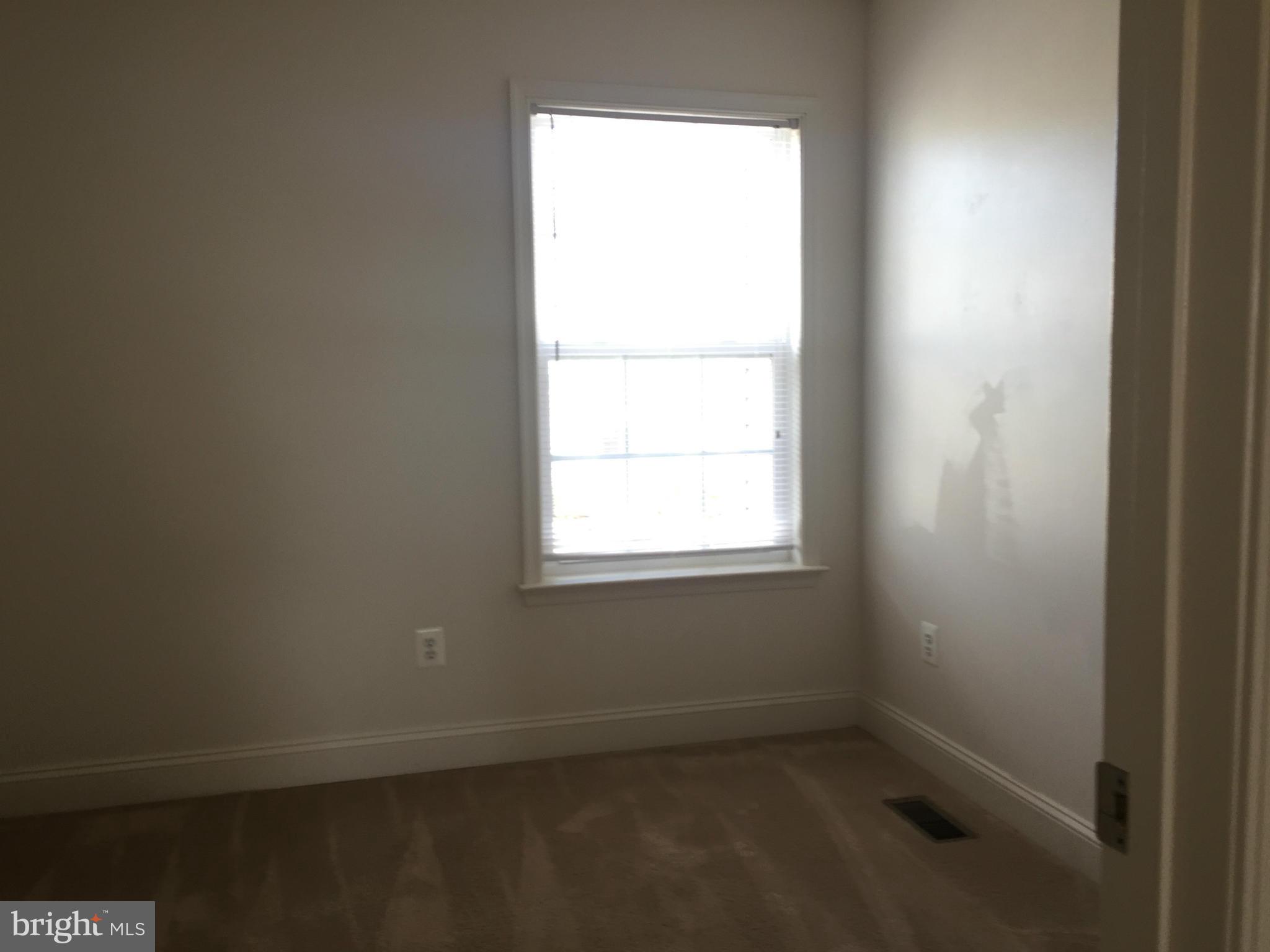 WILLOWGATE - Residential Lease