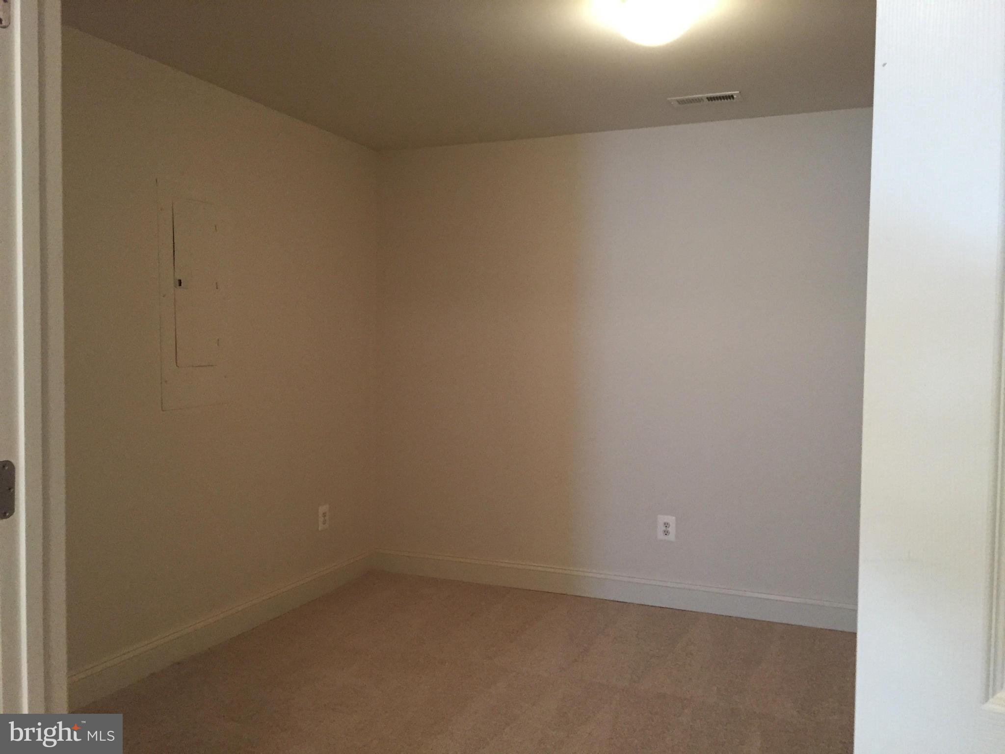 WILLOWGATE - Residential Lease