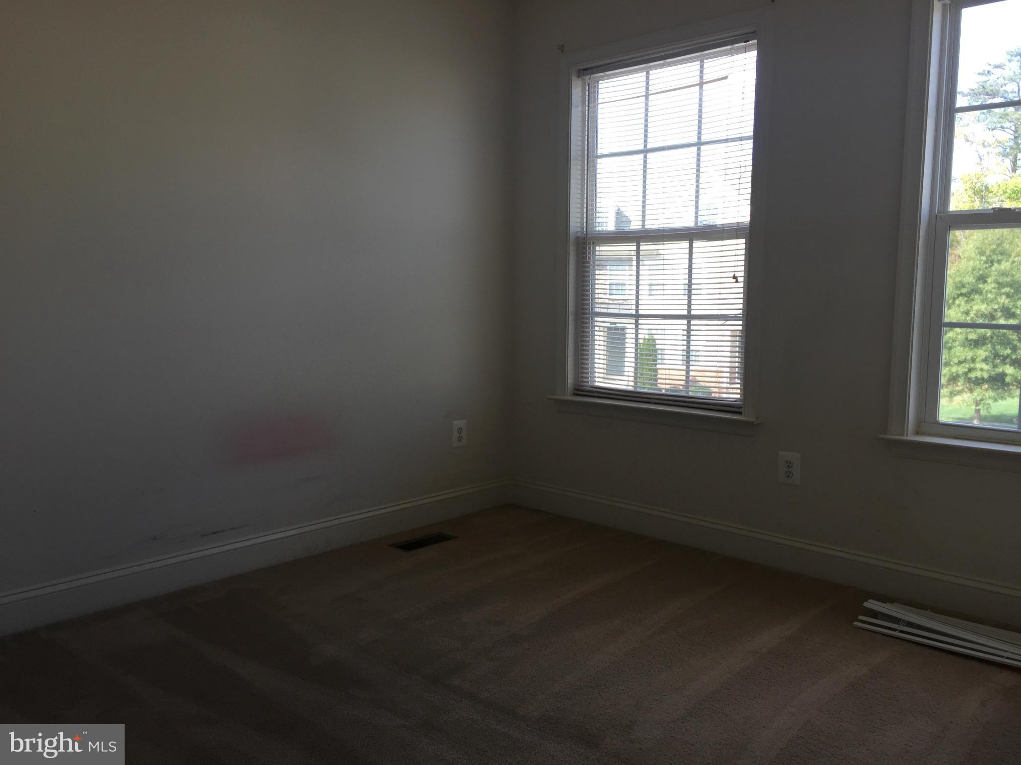 WILLOWGATE - Residential Lease