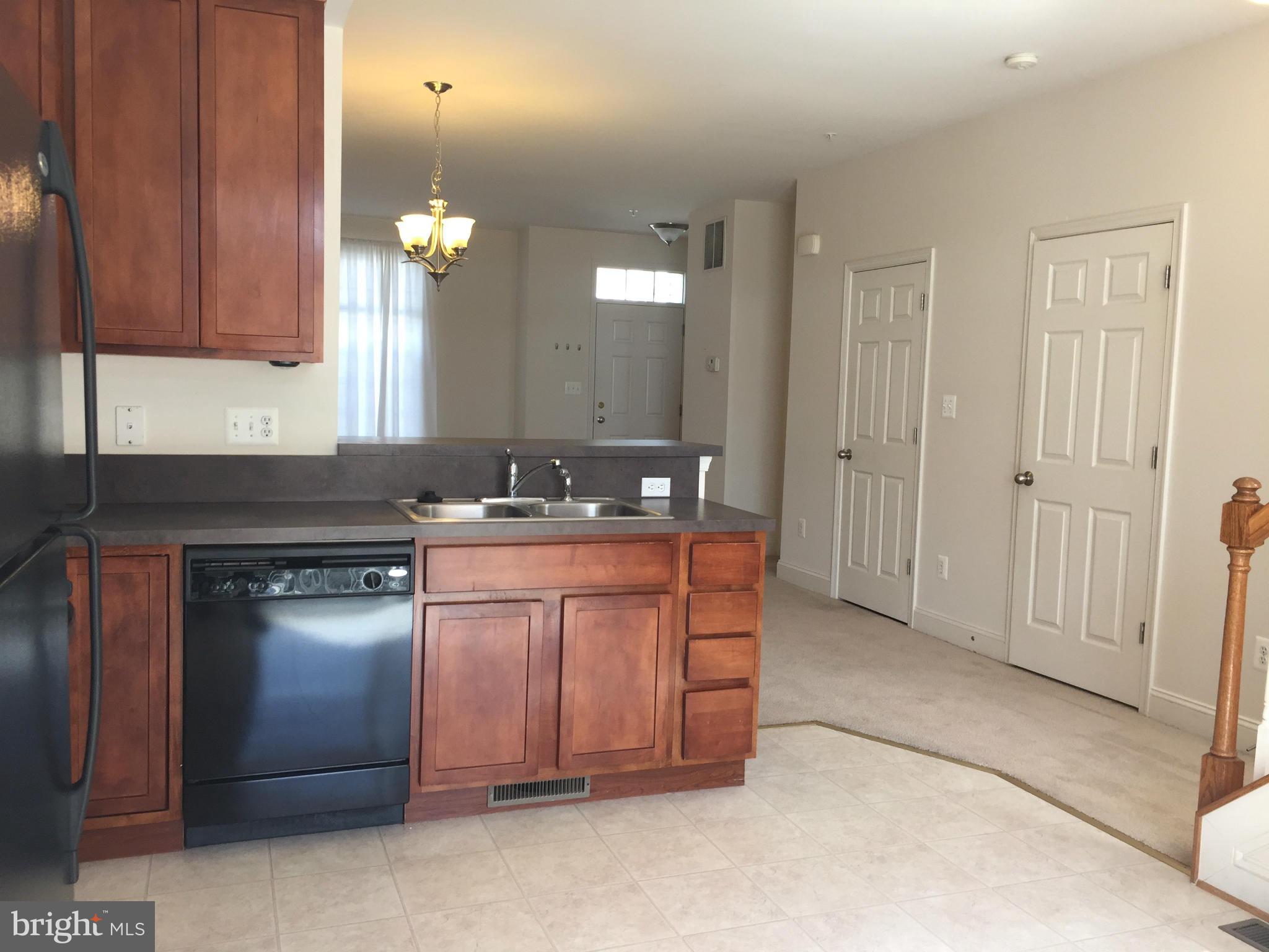 WILLOWGATE - Residential Lease