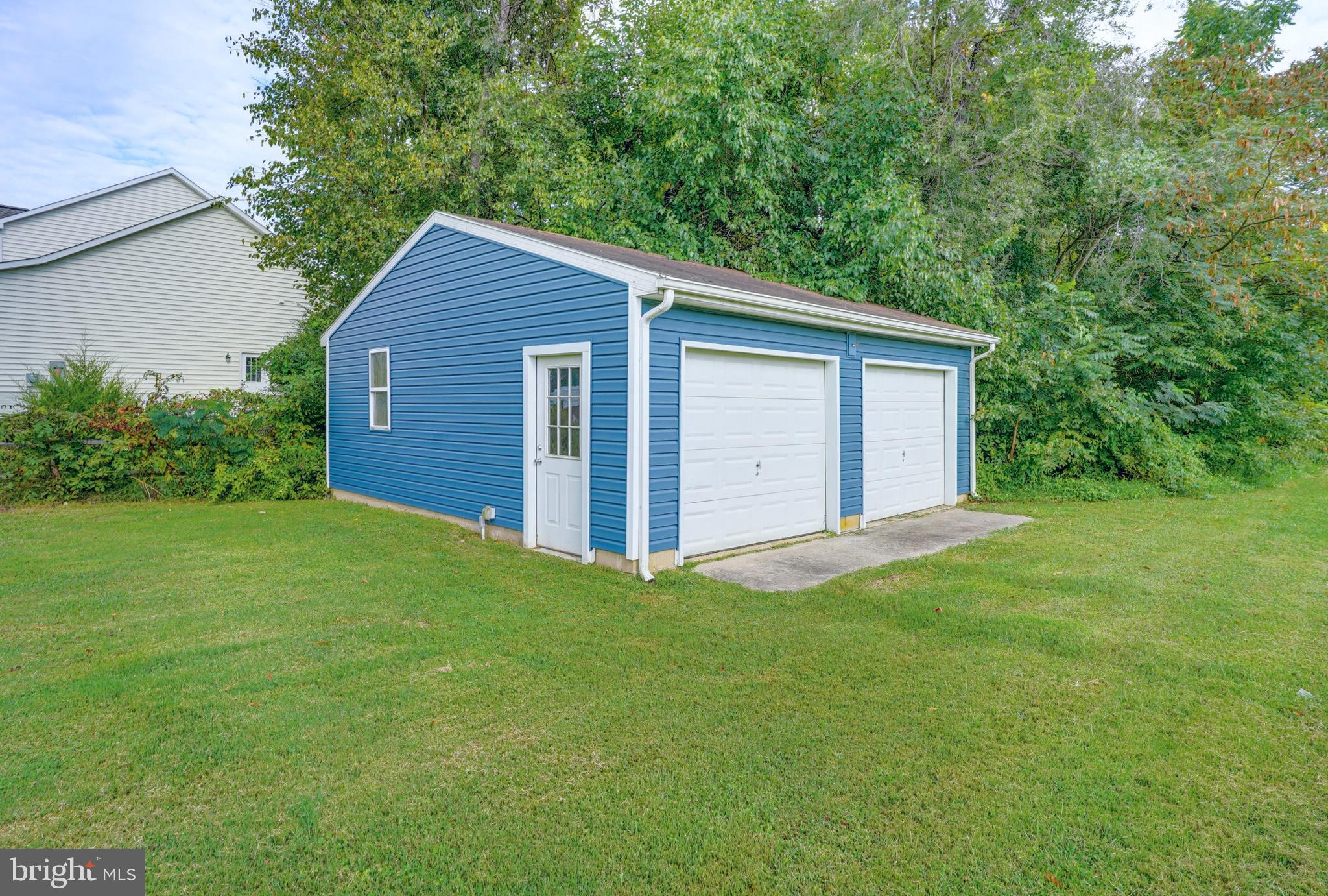 7443 SHAWNEE ROAD