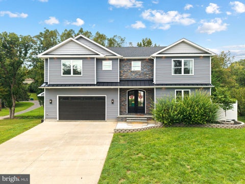 Homes For Sale - 505 Ford Avenue<br/> LANGHORNE, PA 19047