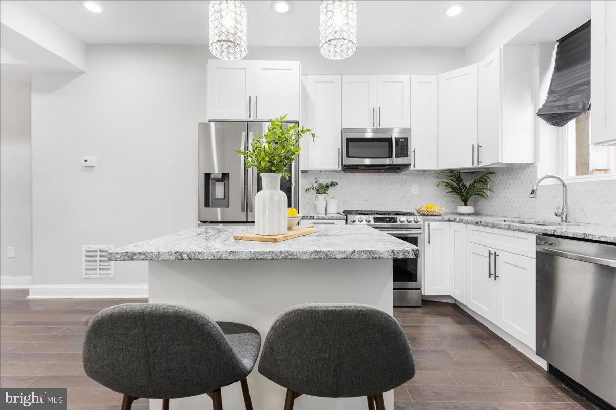 CEDONIA - Residential