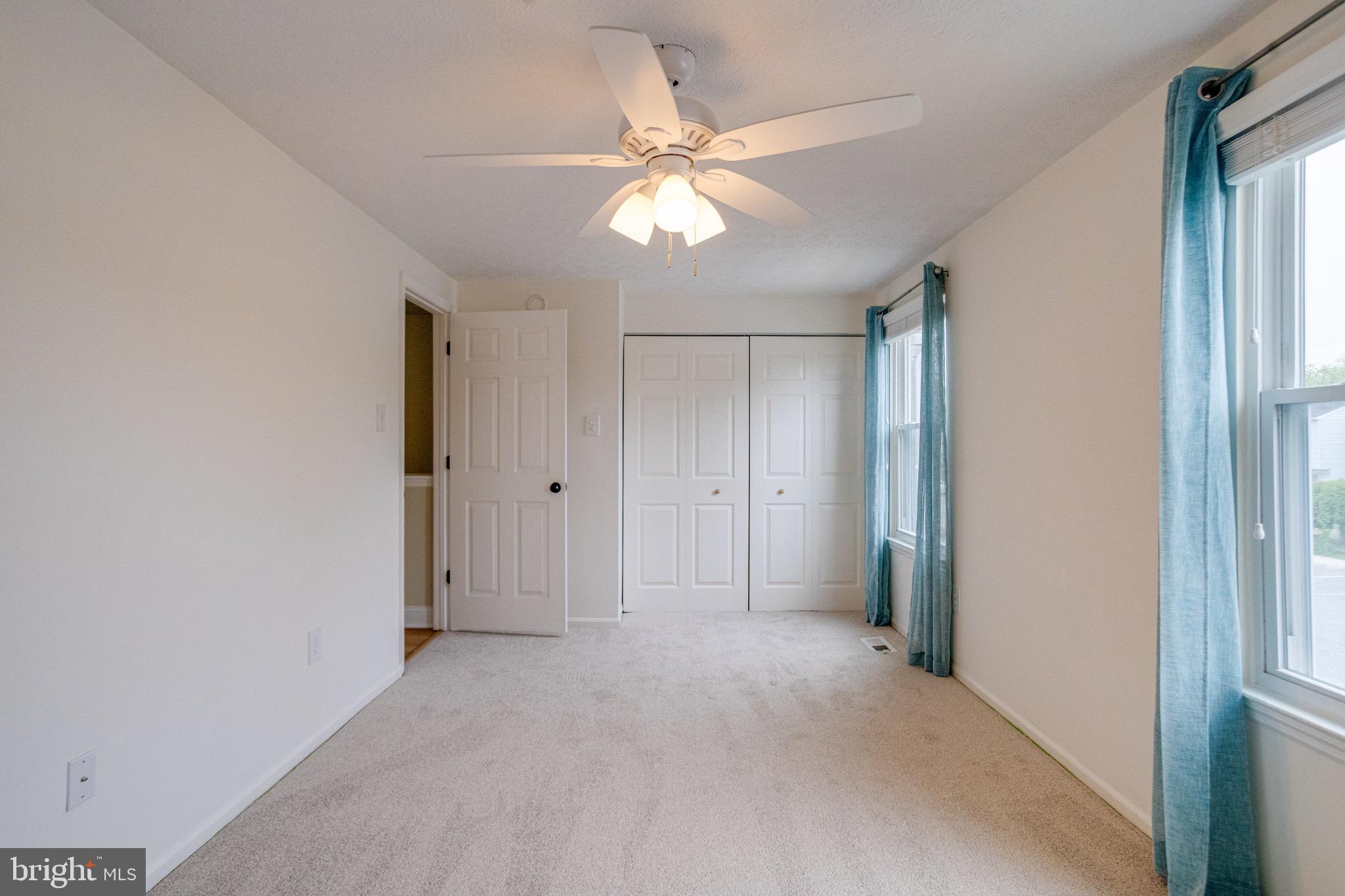 WOODBRIDGE CENTER - Residential