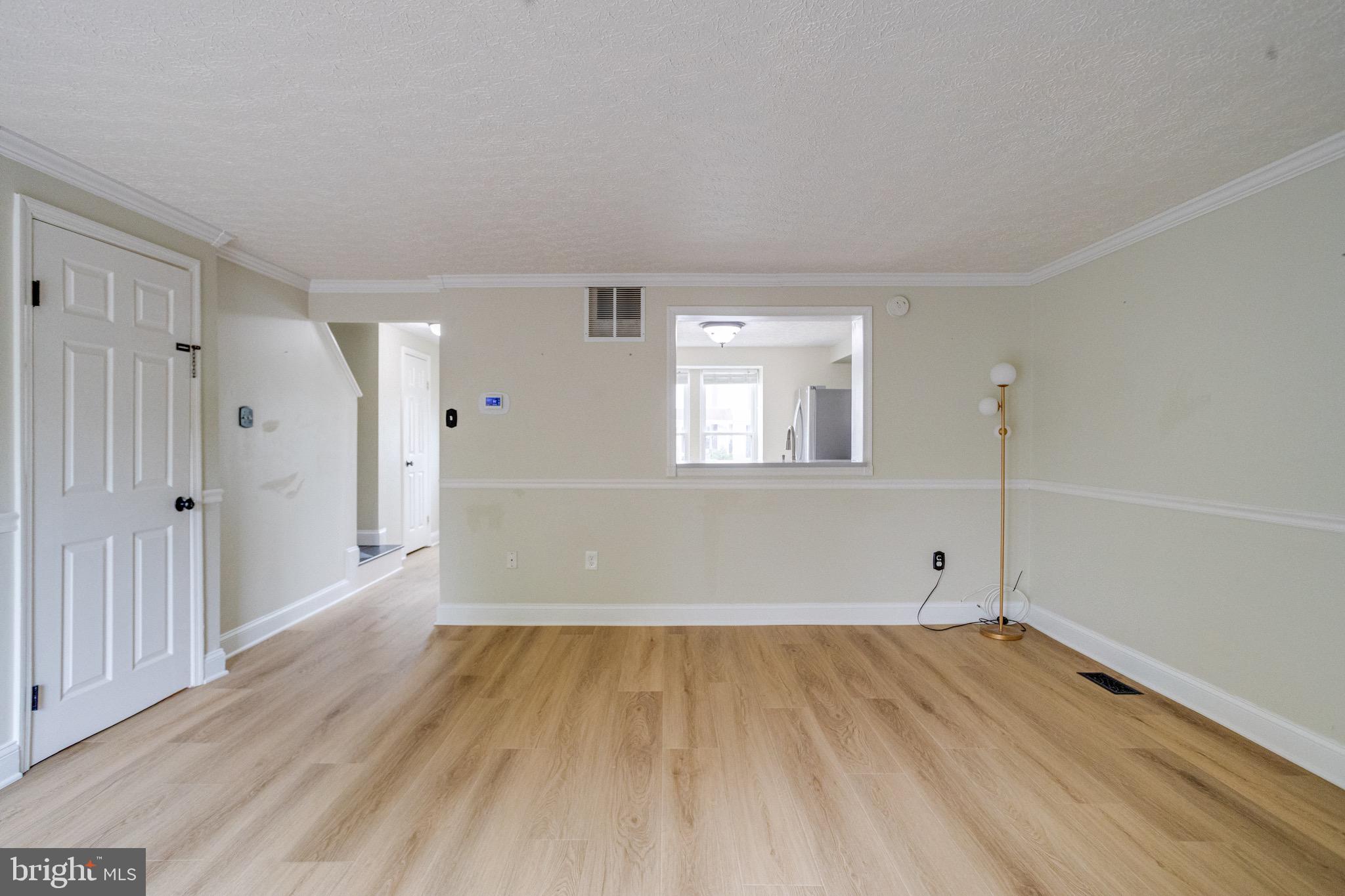 WOODBRIDGE CENTER - Residential