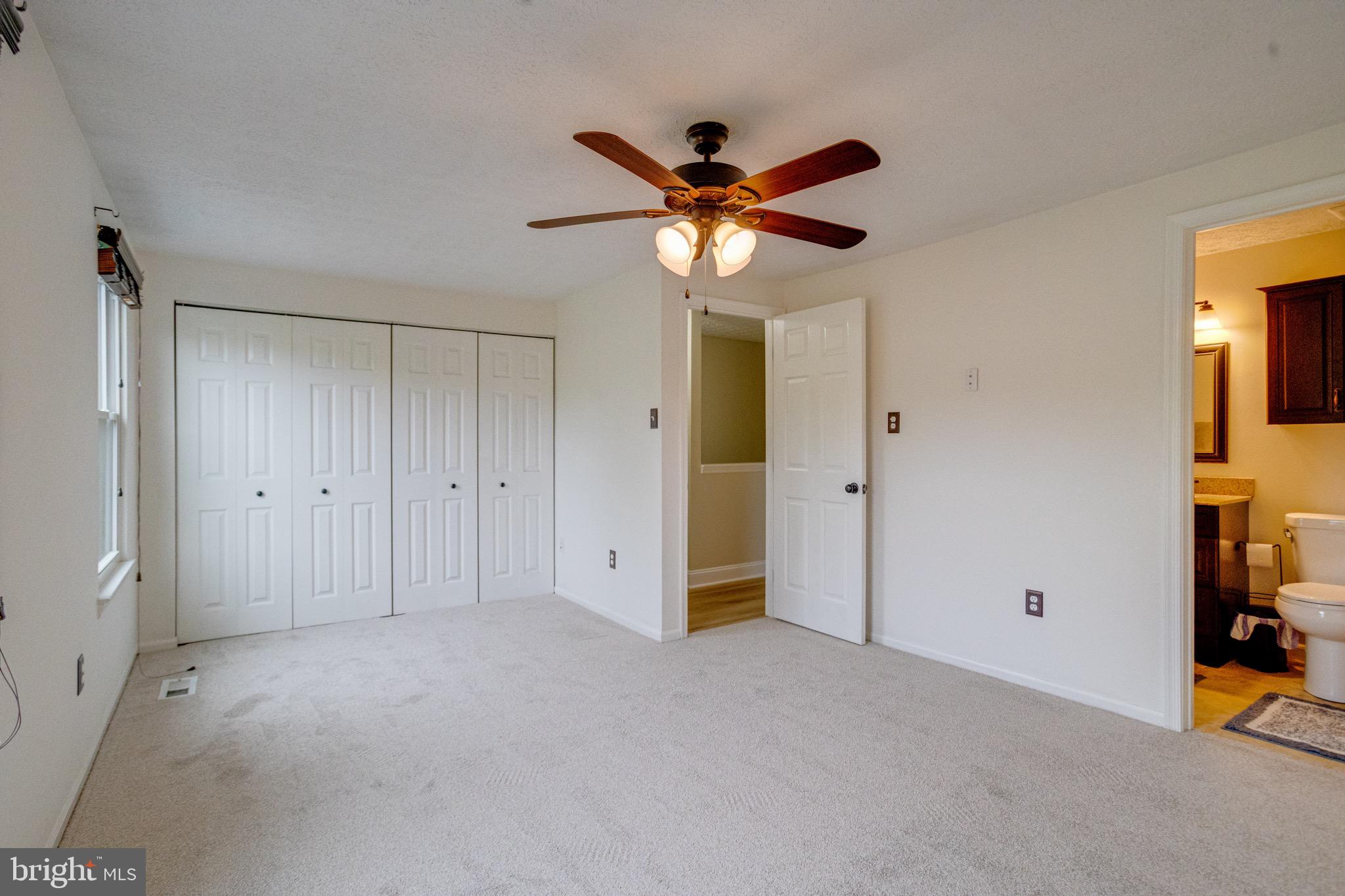 WOODBRIDGE CENTER - Residential