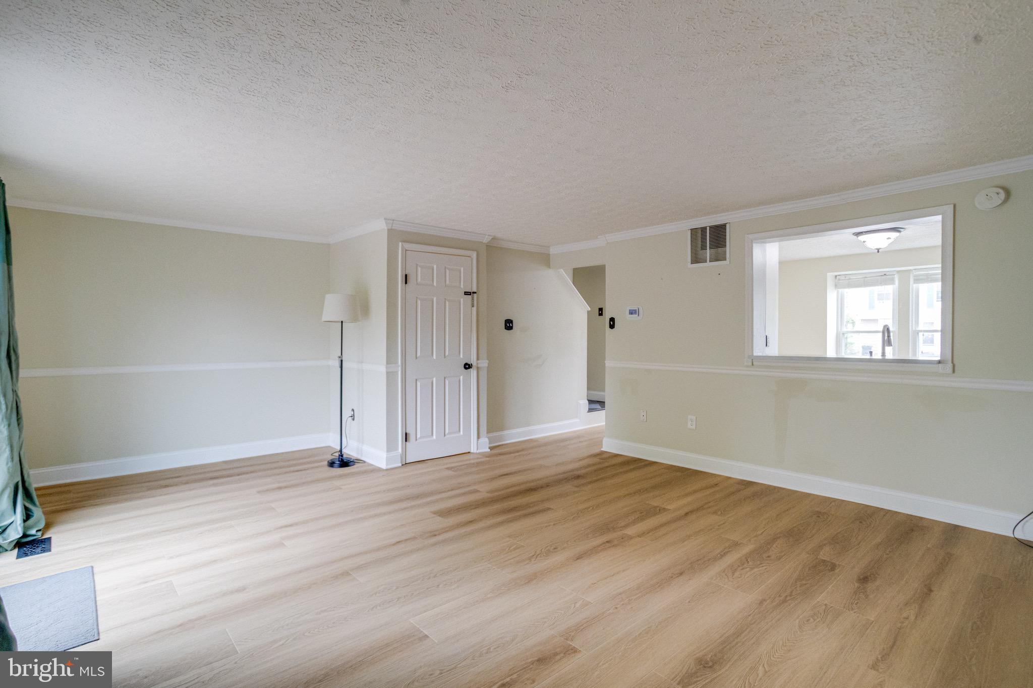 WOODBRIDGE CENTER - Residential