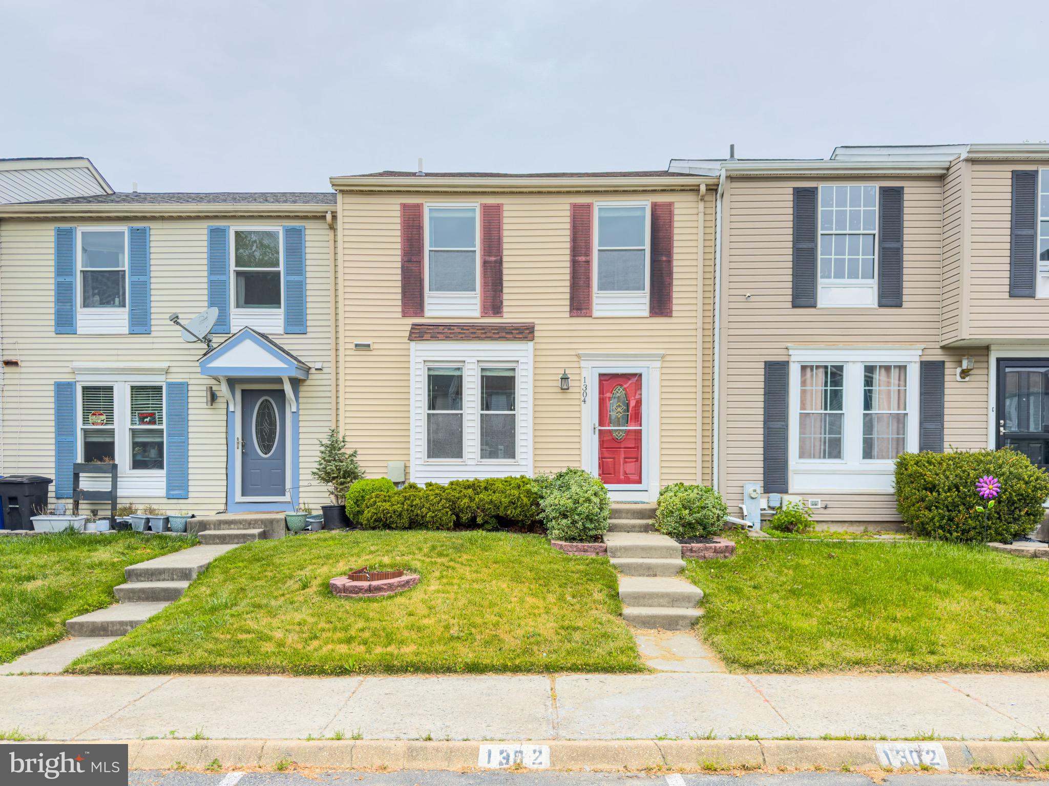 WOODBRIDGE CENTER - Residential