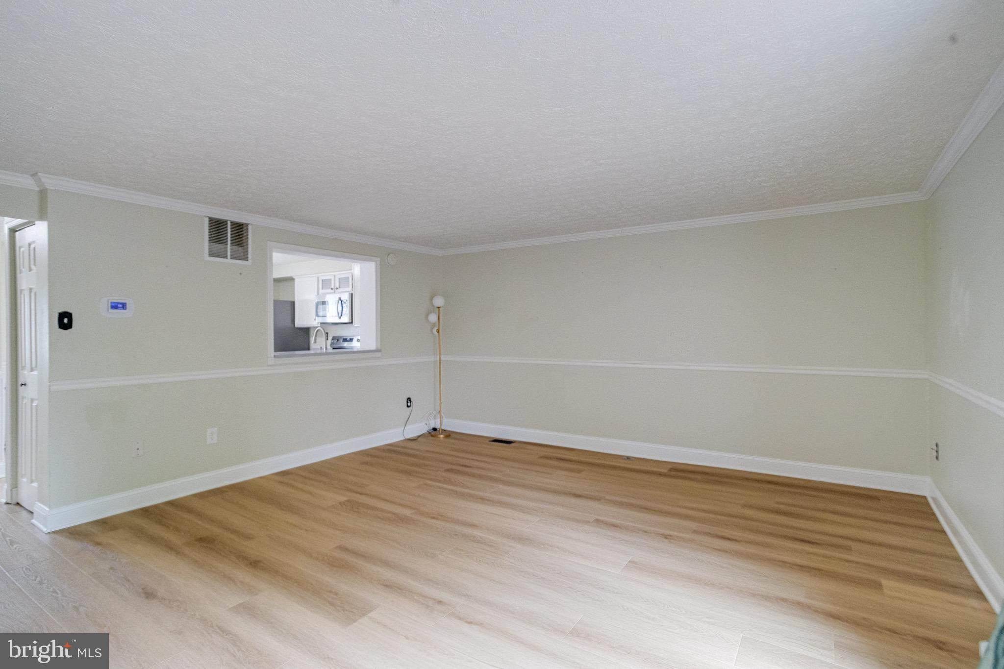 WOODBRIDGE CENTER - Residential