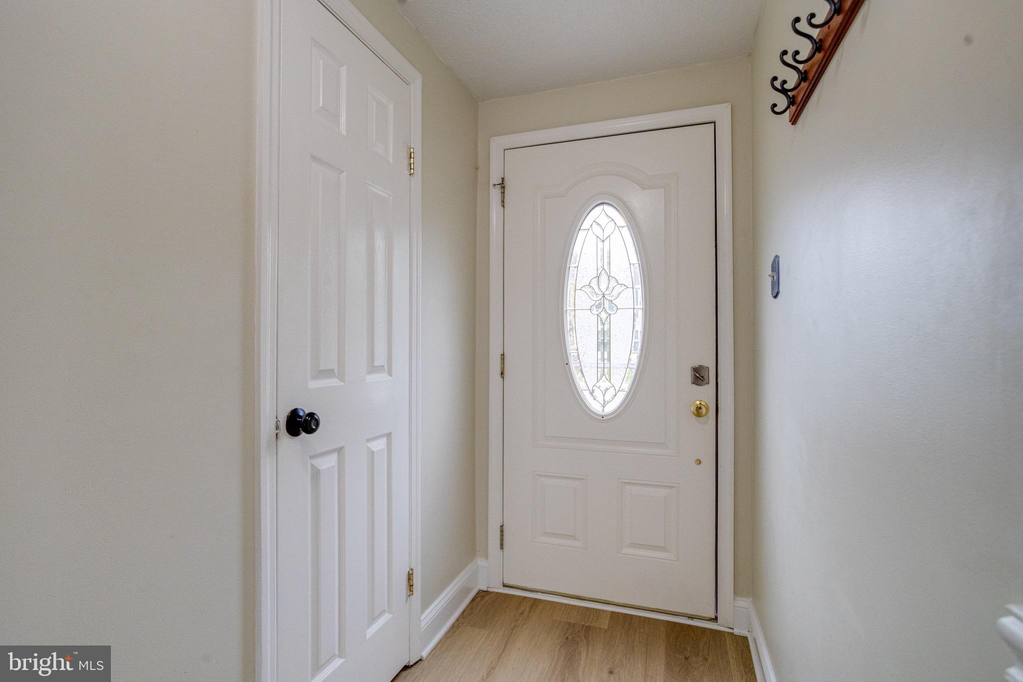 WOODBRIDGE CENTER - Residential