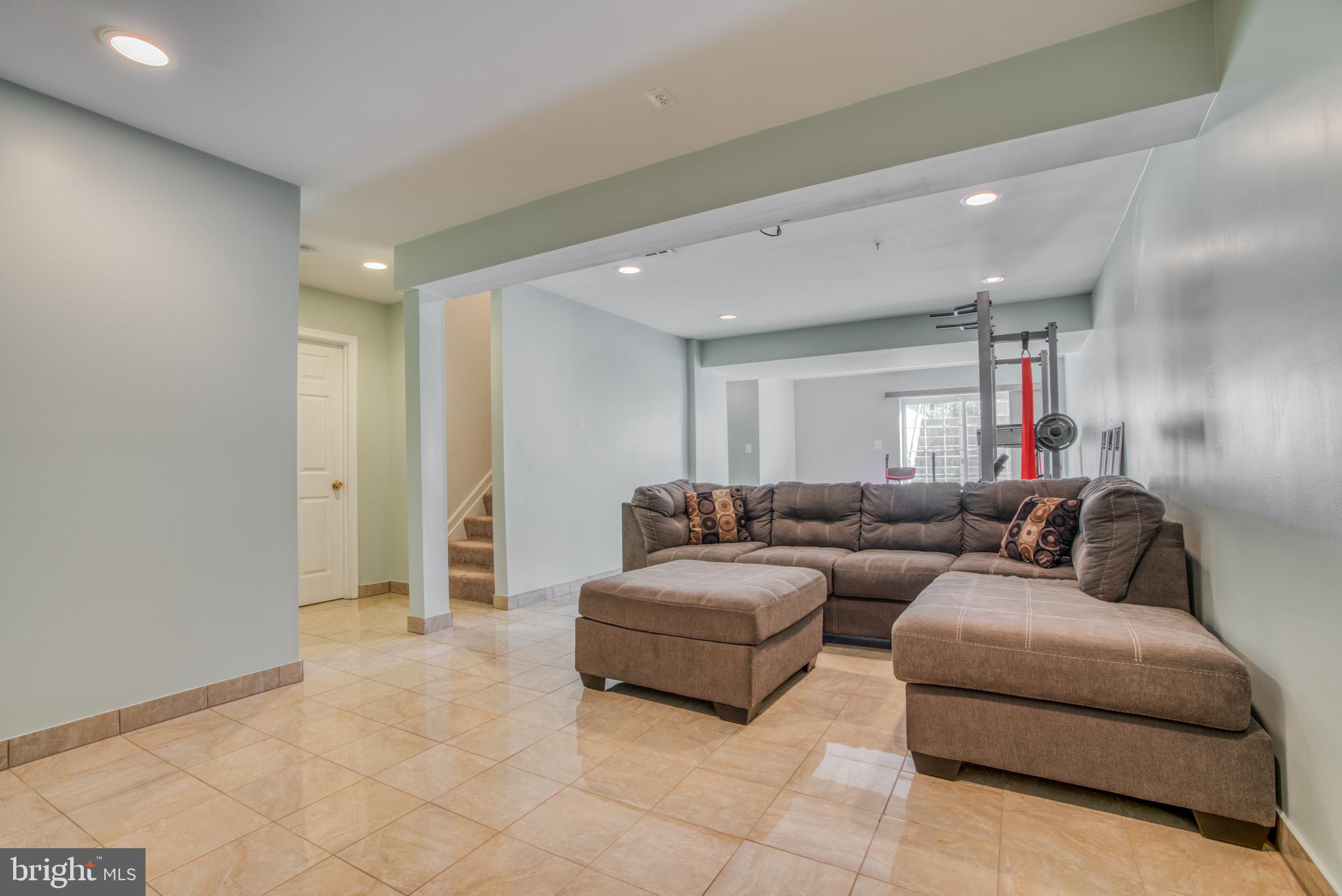 NICKLES - Residential