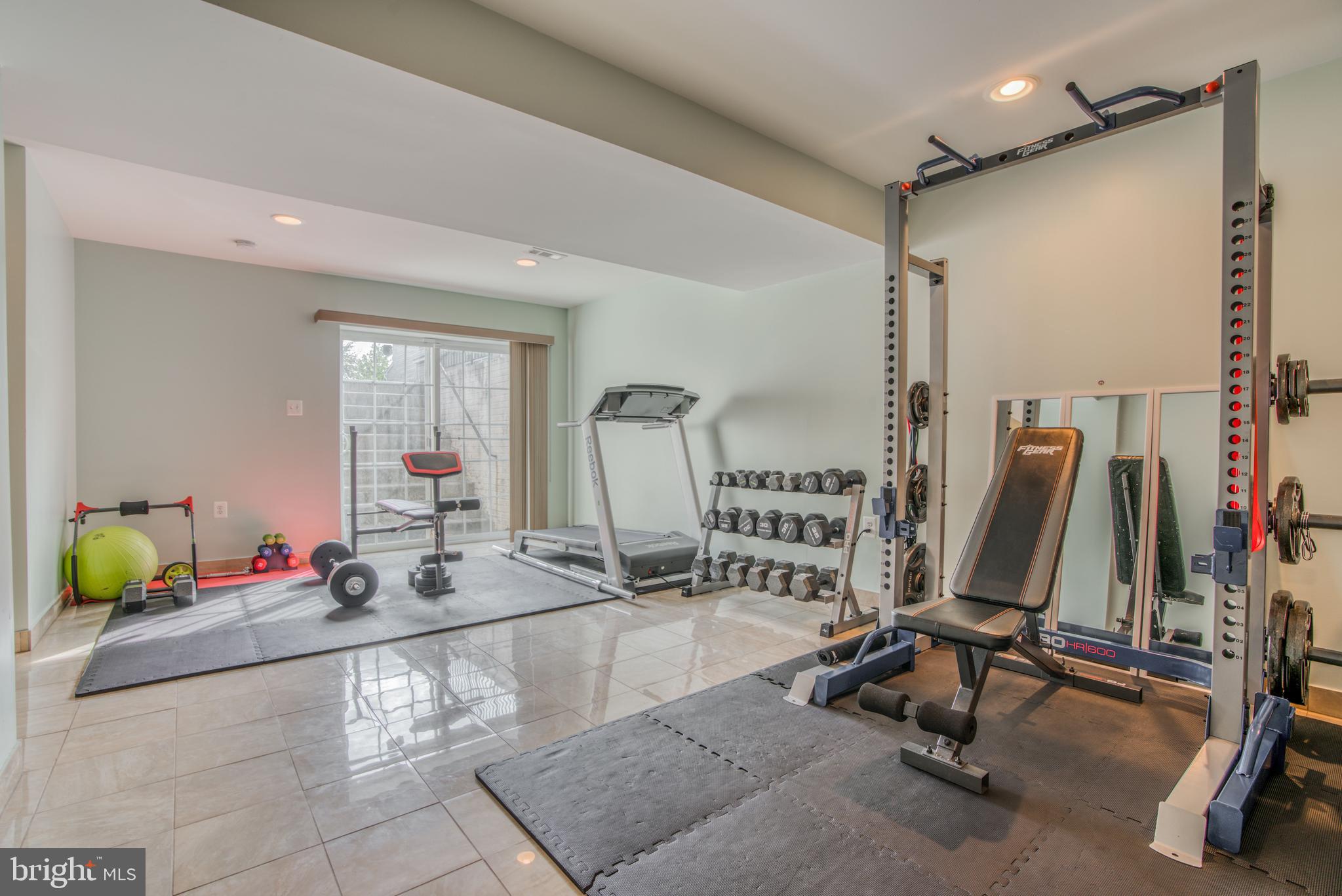 NICKLES - Residential