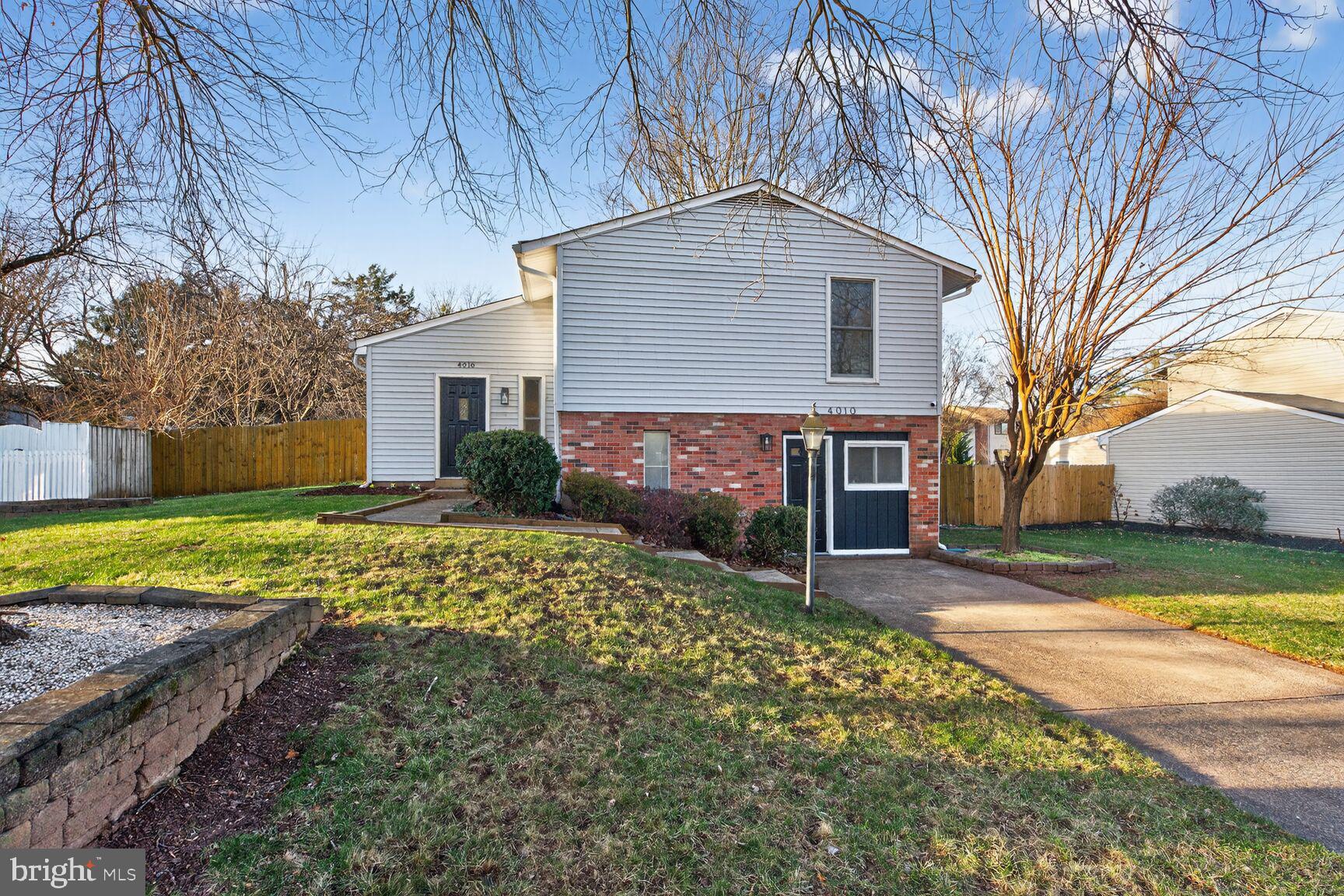 BROOKFIELD - Residential