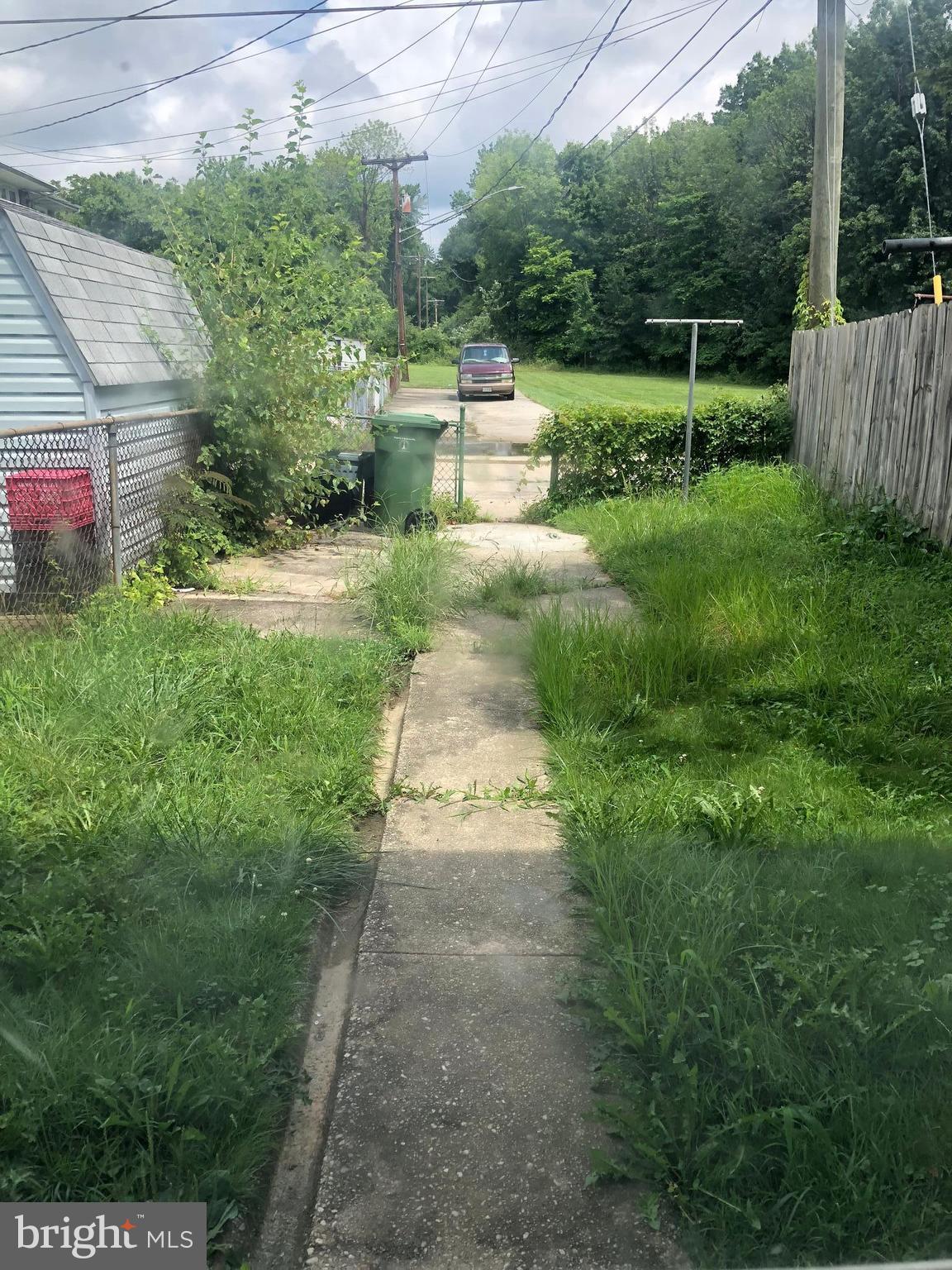 FRANKFORD - Residential